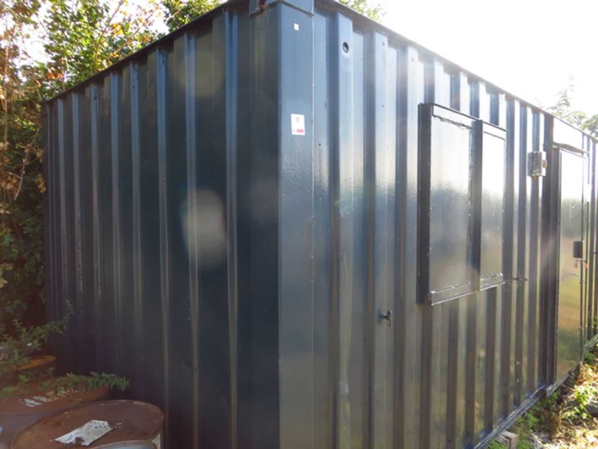 24' x 9' Steel Container Split Office & Meeting/Conference Room - Image 2 of 5