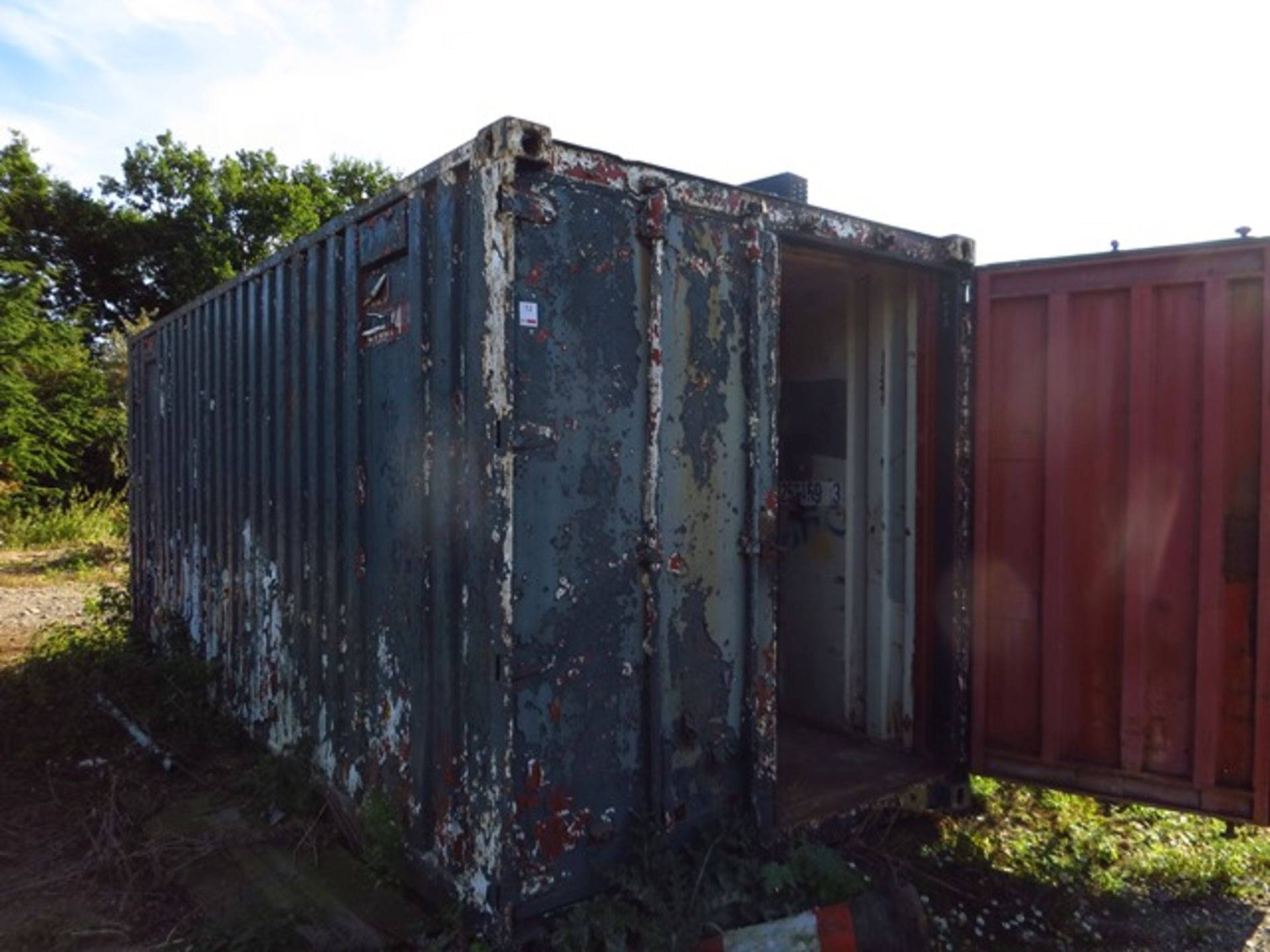 20' x 8' Steel Shipping Container