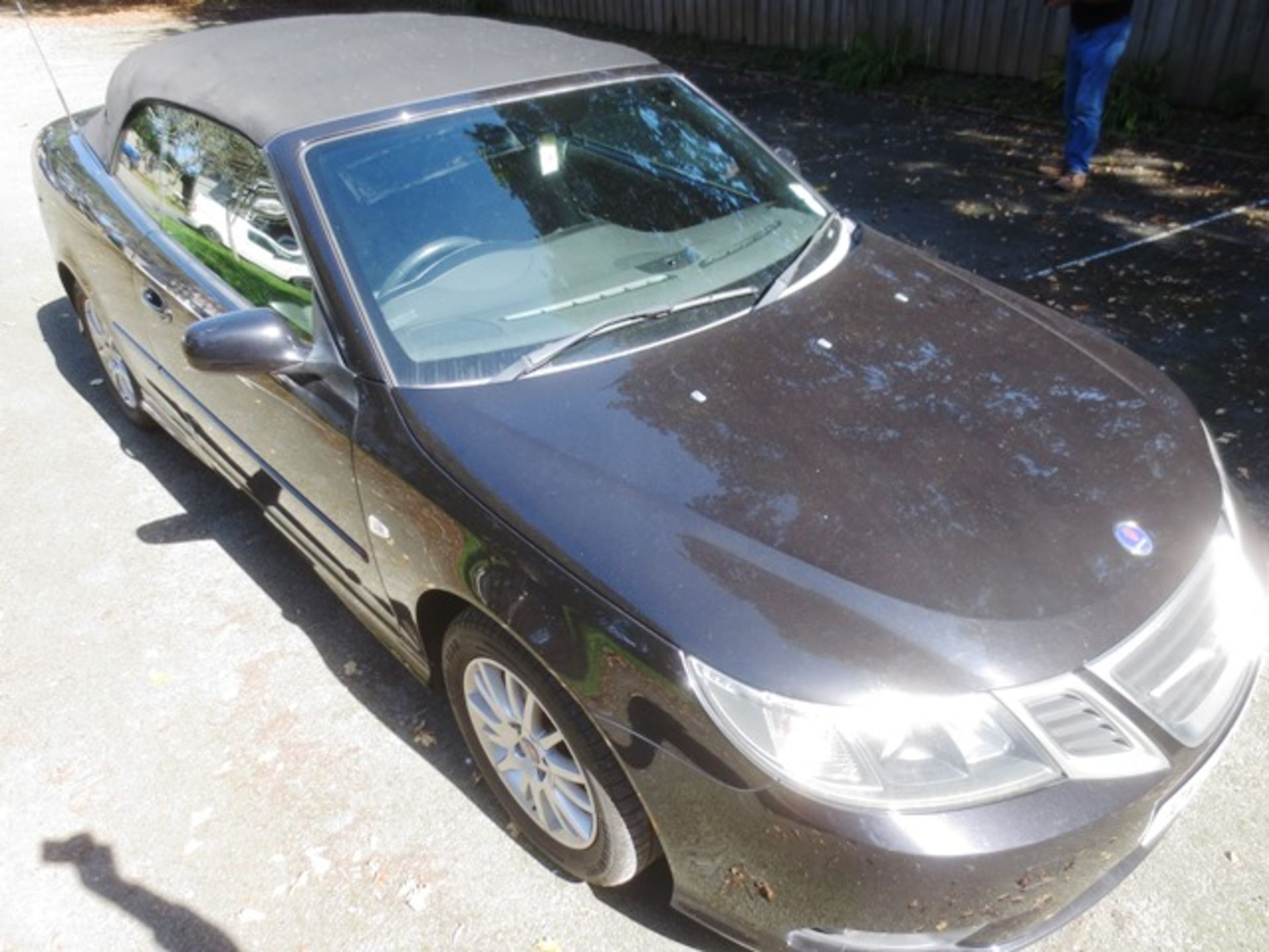 Saab 9-3 Linear SE TID 150 1910cc Diesel Automatic Convertible, leather seats, A/C, power roof, - Image 2 of 23