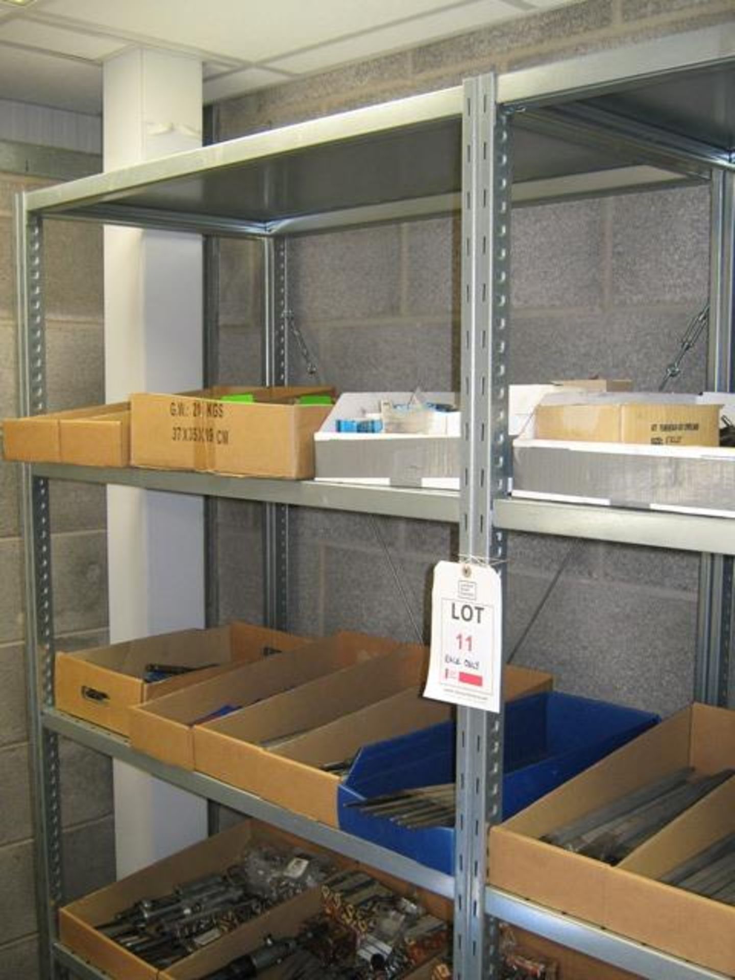 Two bays racking 2000mm high x 600mm deep each bay 1000mm wide - Image 2 of 2