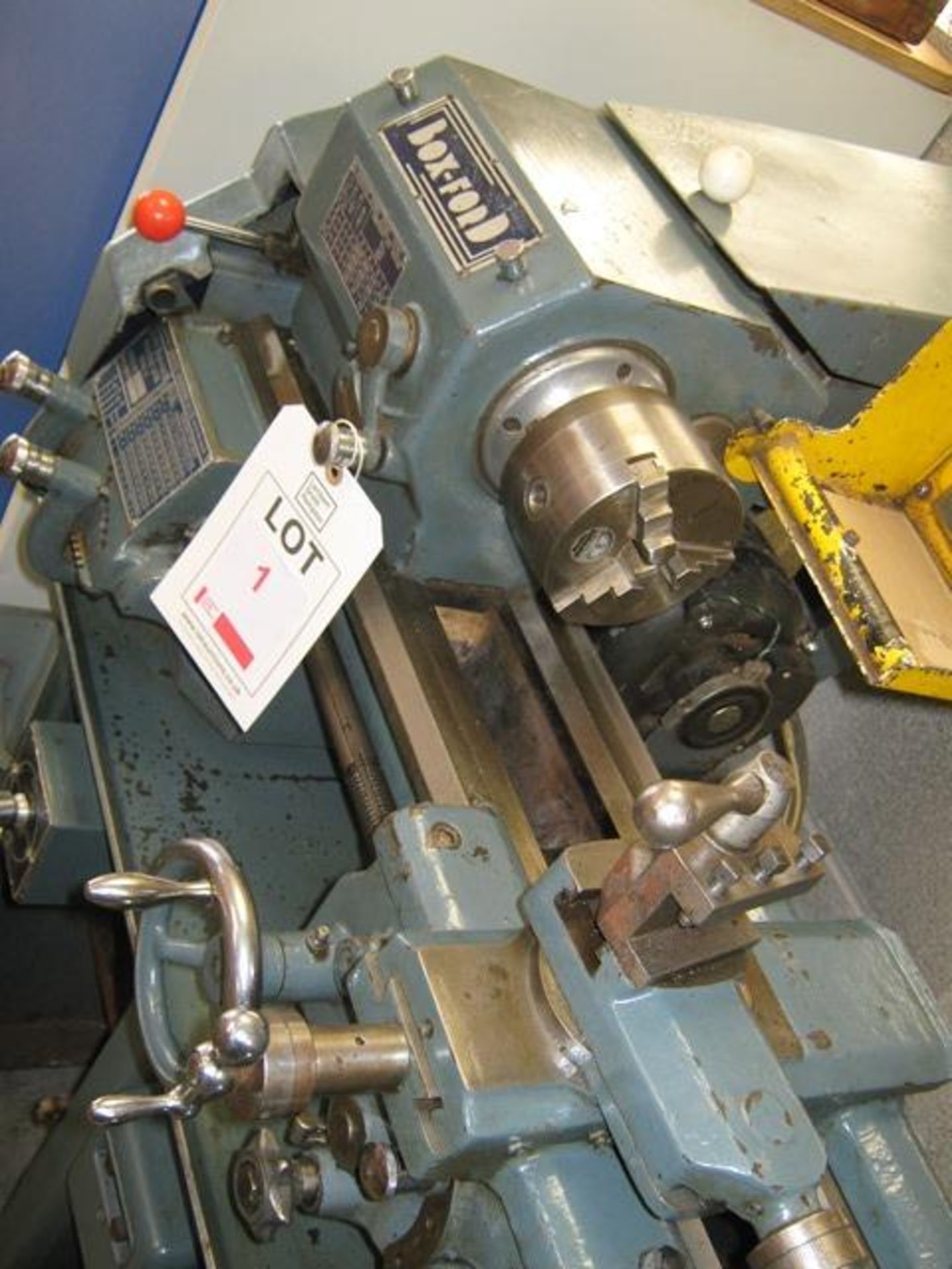 Boxford centre lathe 4 1/2" x 18" model 'A' screw cutting 240v, 3 jaw /4 jaw & collets - Image 2 of 5