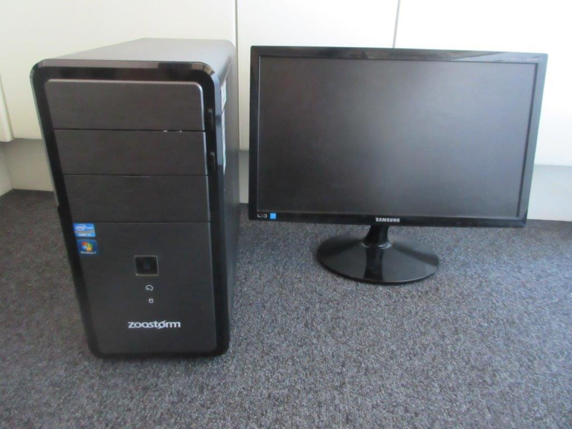 Zoostorm tower desktop computer with flat screen monitor incorporating i5 processor - Image 2 of 4