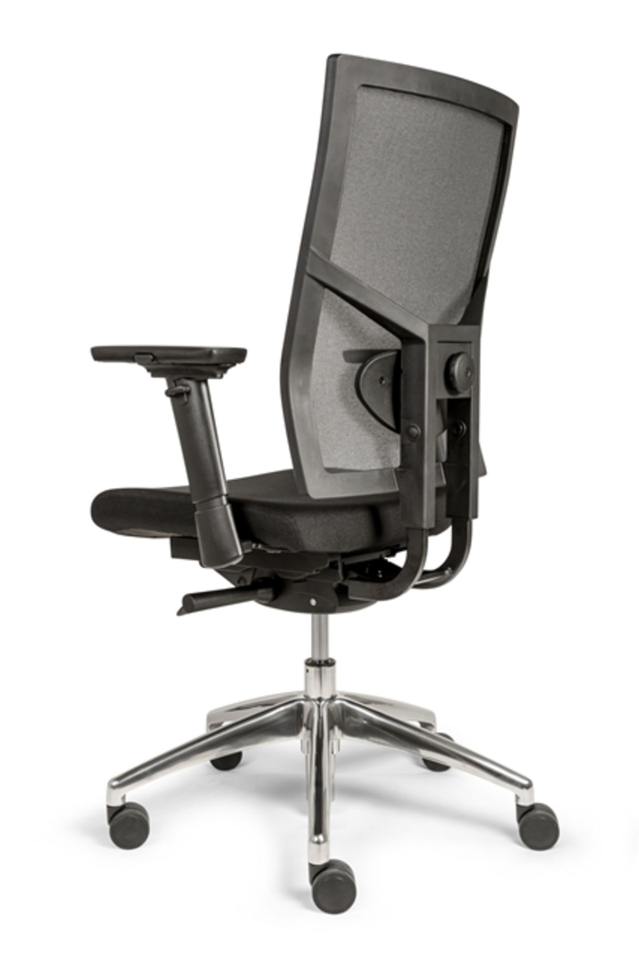 Unused ergonomic mesh backed office chair in black (RRP £279) located in Stafford, viewing by - Image 5 of 7