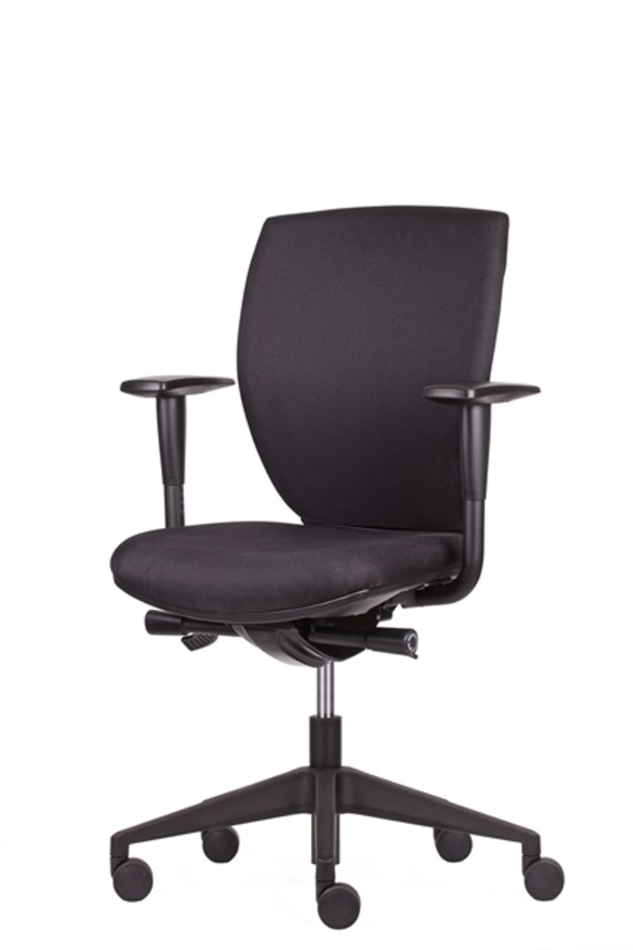 Unused operators chair in black (RRP £199) located in Stafford, viewing by appointment only 24/09/ - Image 2 of 5