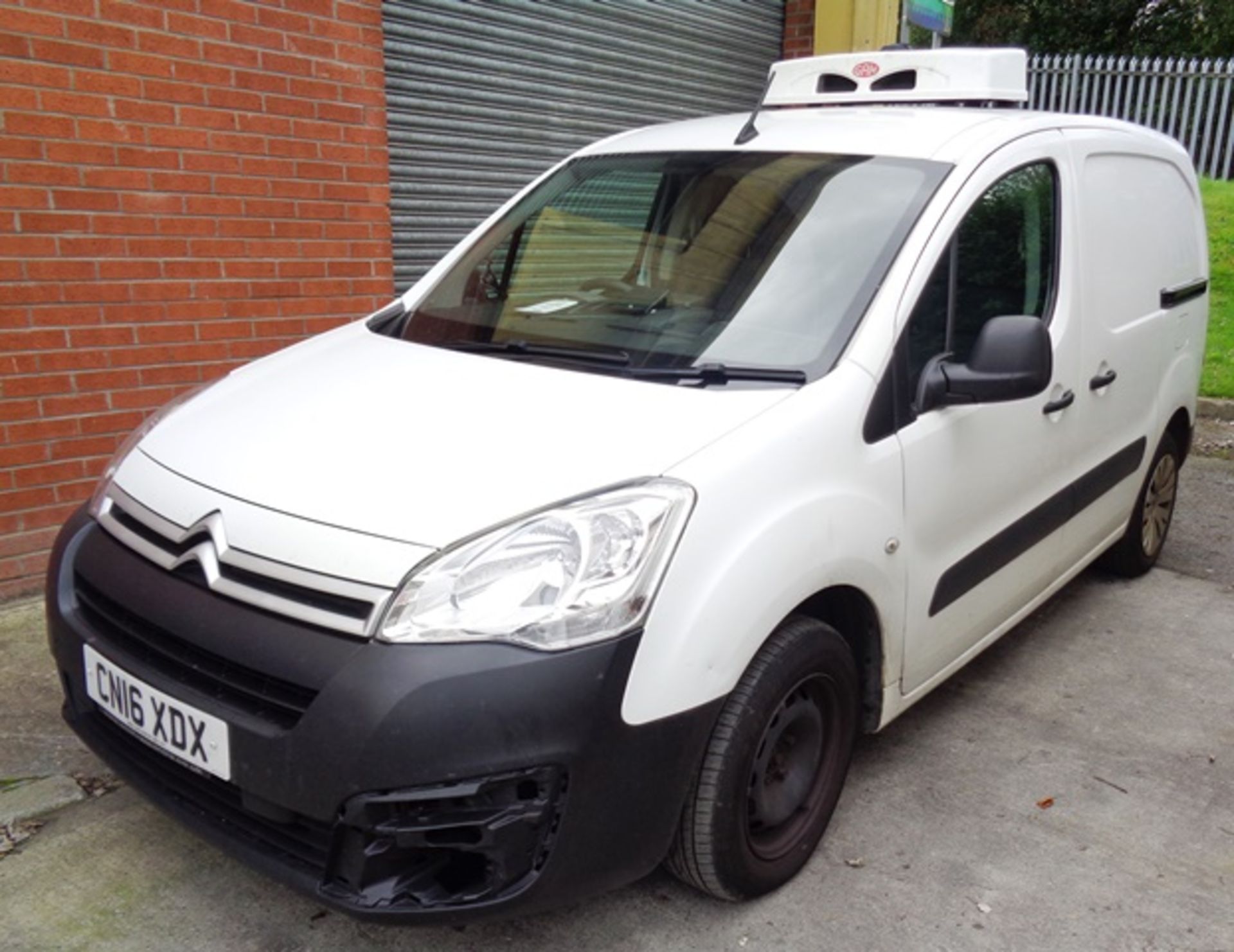 Citroen Berlingo 625 Enterprise Hdi refrigerated panel van. Reg. No: CN16 XDX. Recorded Mileage - Image 2 of 7