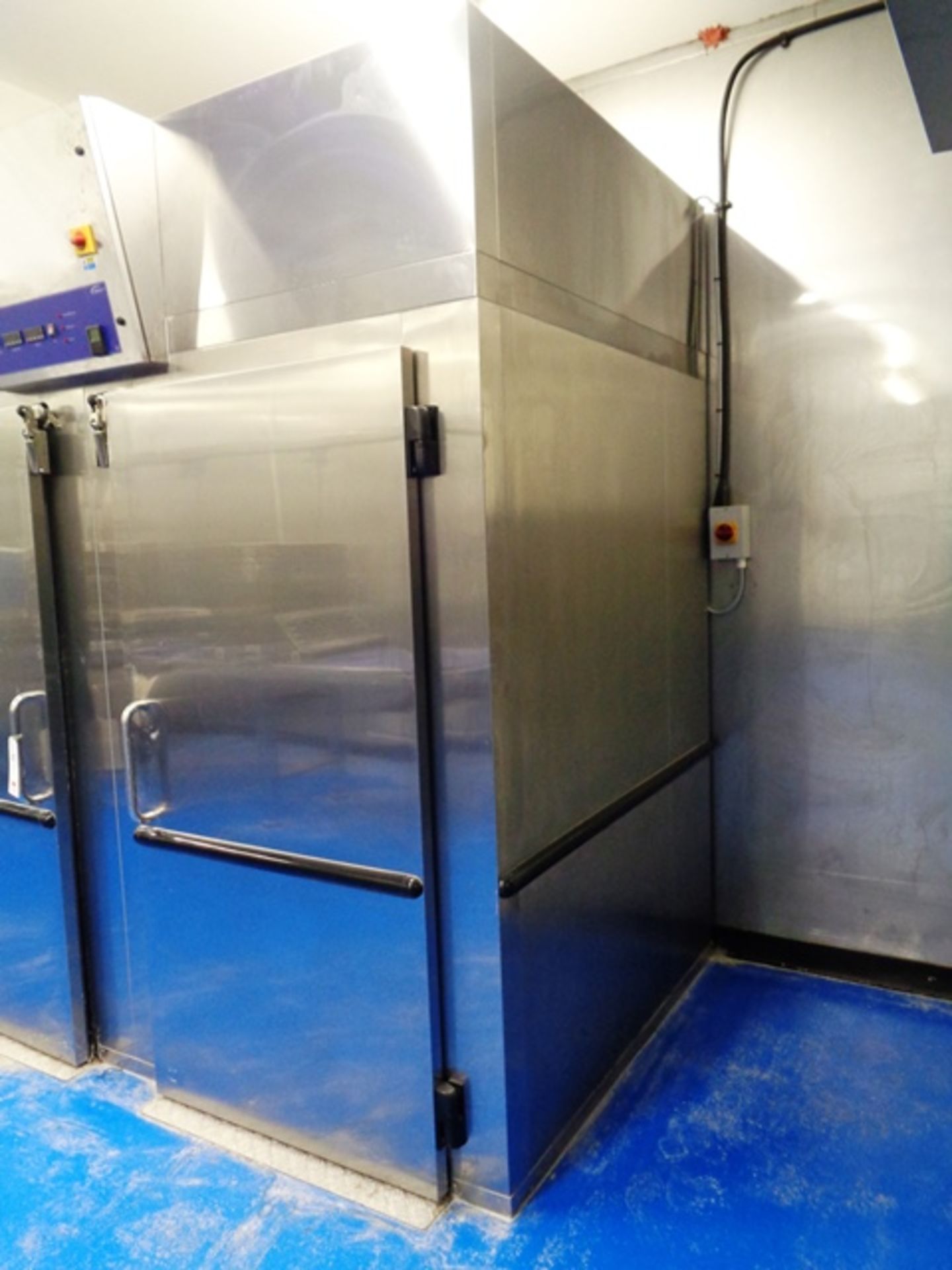 Williams twin door, stainless steel prover, approx. dimensions 2500 x 1500 x 2600mm (between 2016/ - Image 2 of 7