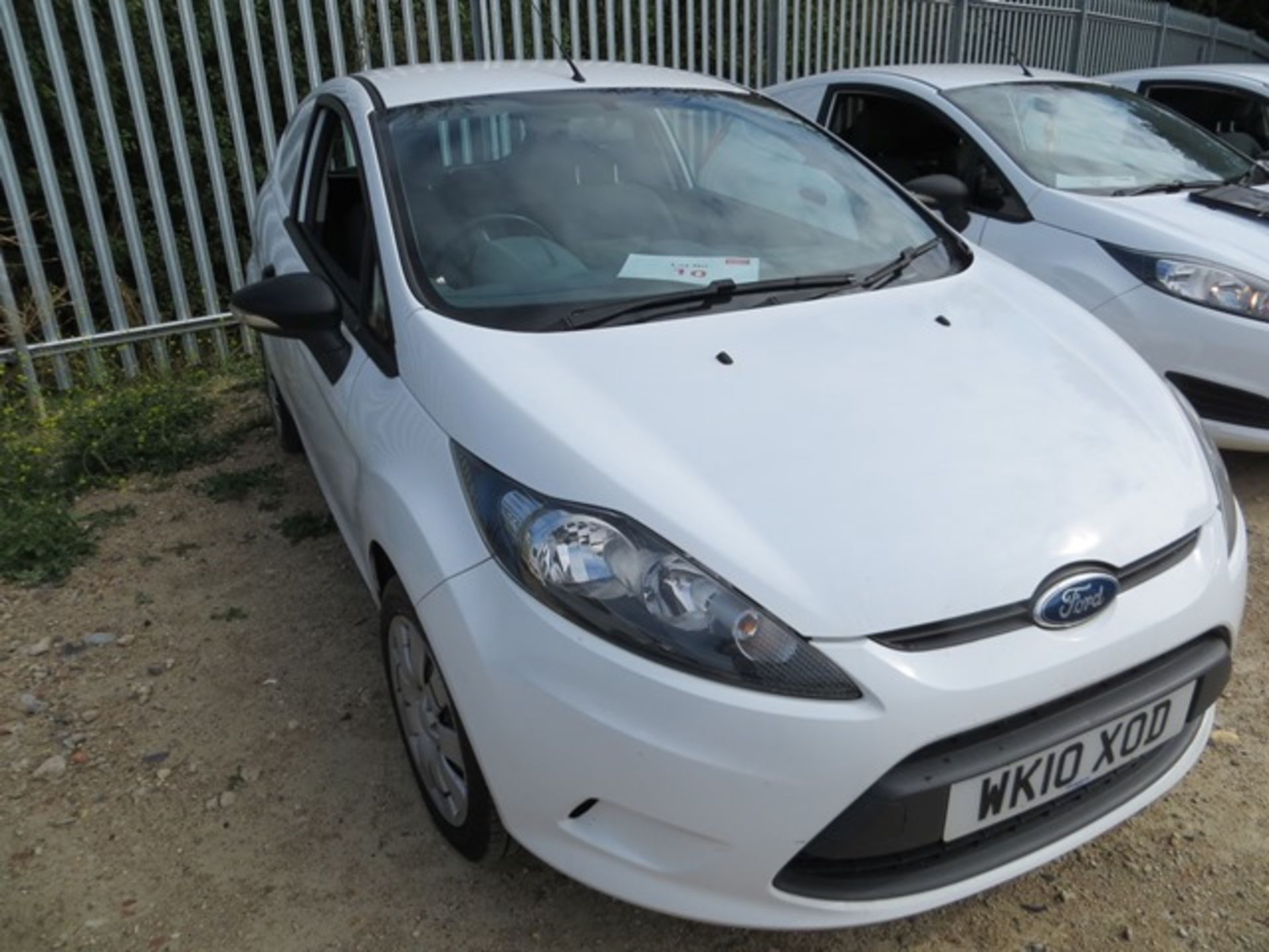 Ford Fiesta Base 1.4TDCi 68 Trend diesel panel van 1399cc Reg No WK10XOD DOR 03/03/2010 135,512