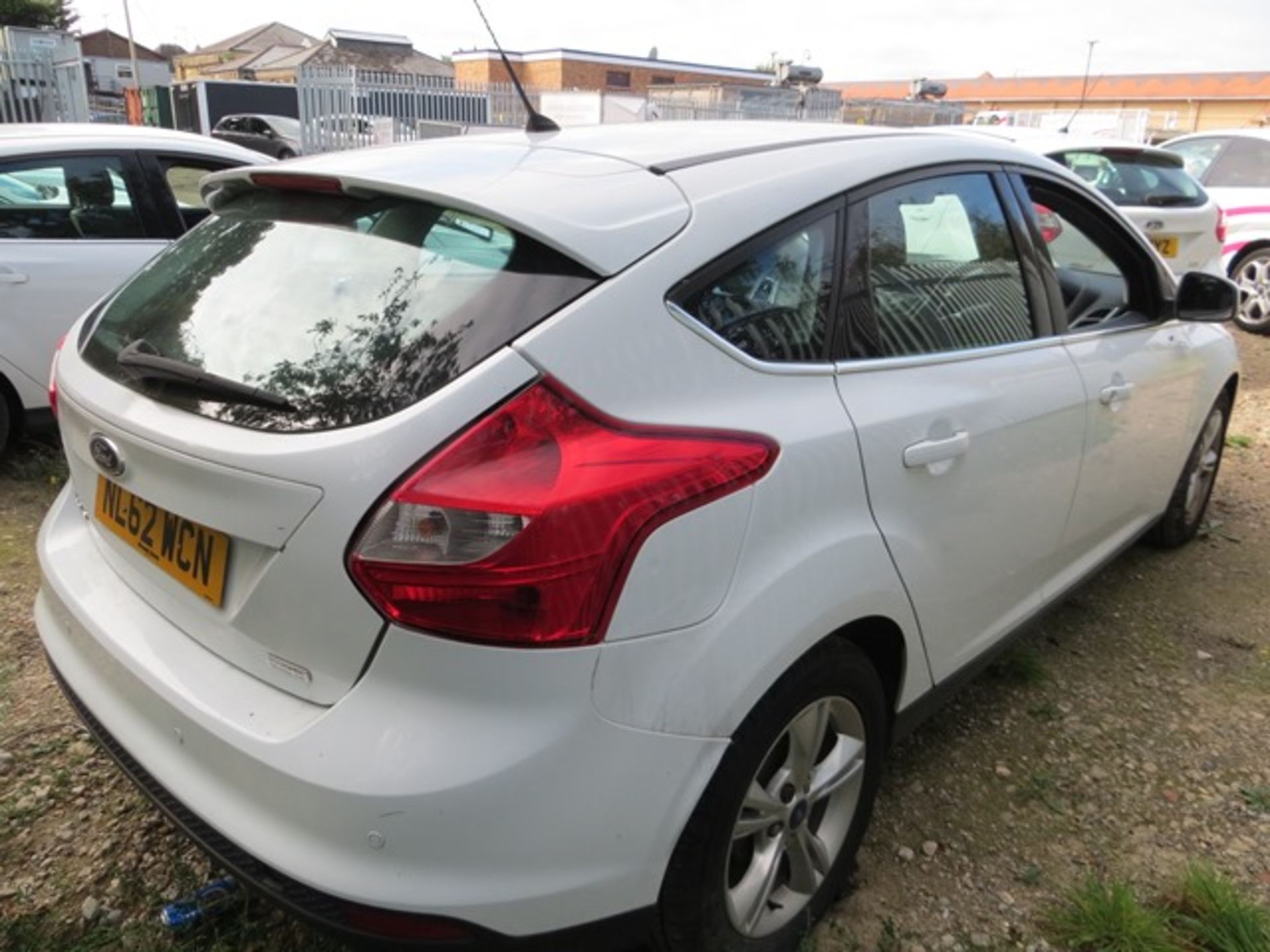 Ford Focus Zetec 1.6TDCi Econectric 5 door diesel hatchback 1560cc Reg No NL62WCN DOR 29/09/2012 - Image 5 of 8