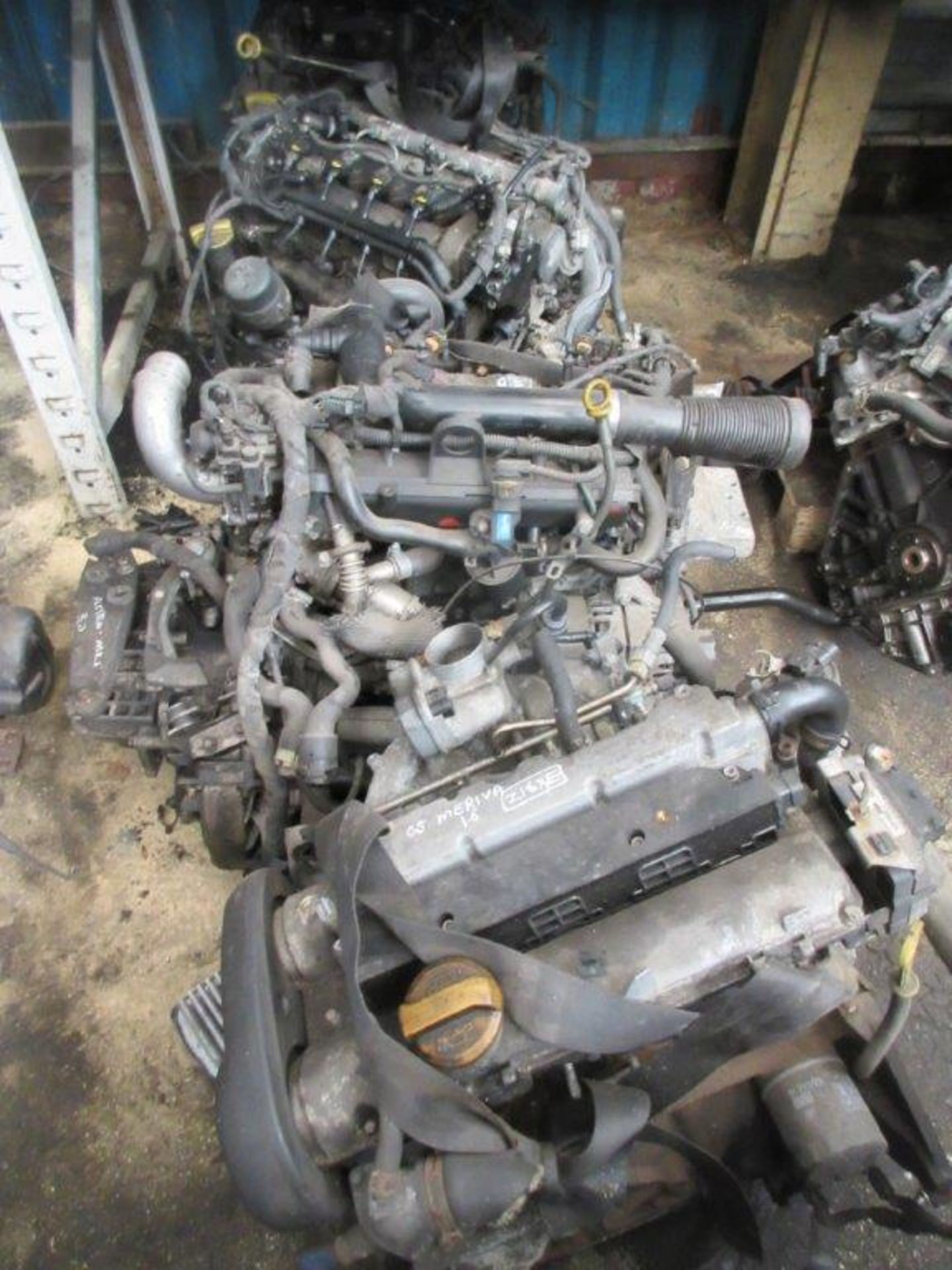 15 assorted engines including unknown, 1.25 unknown, Astra Z16 XEP, Toyota VVTi, unknown, unknown, - Image 4 of 5