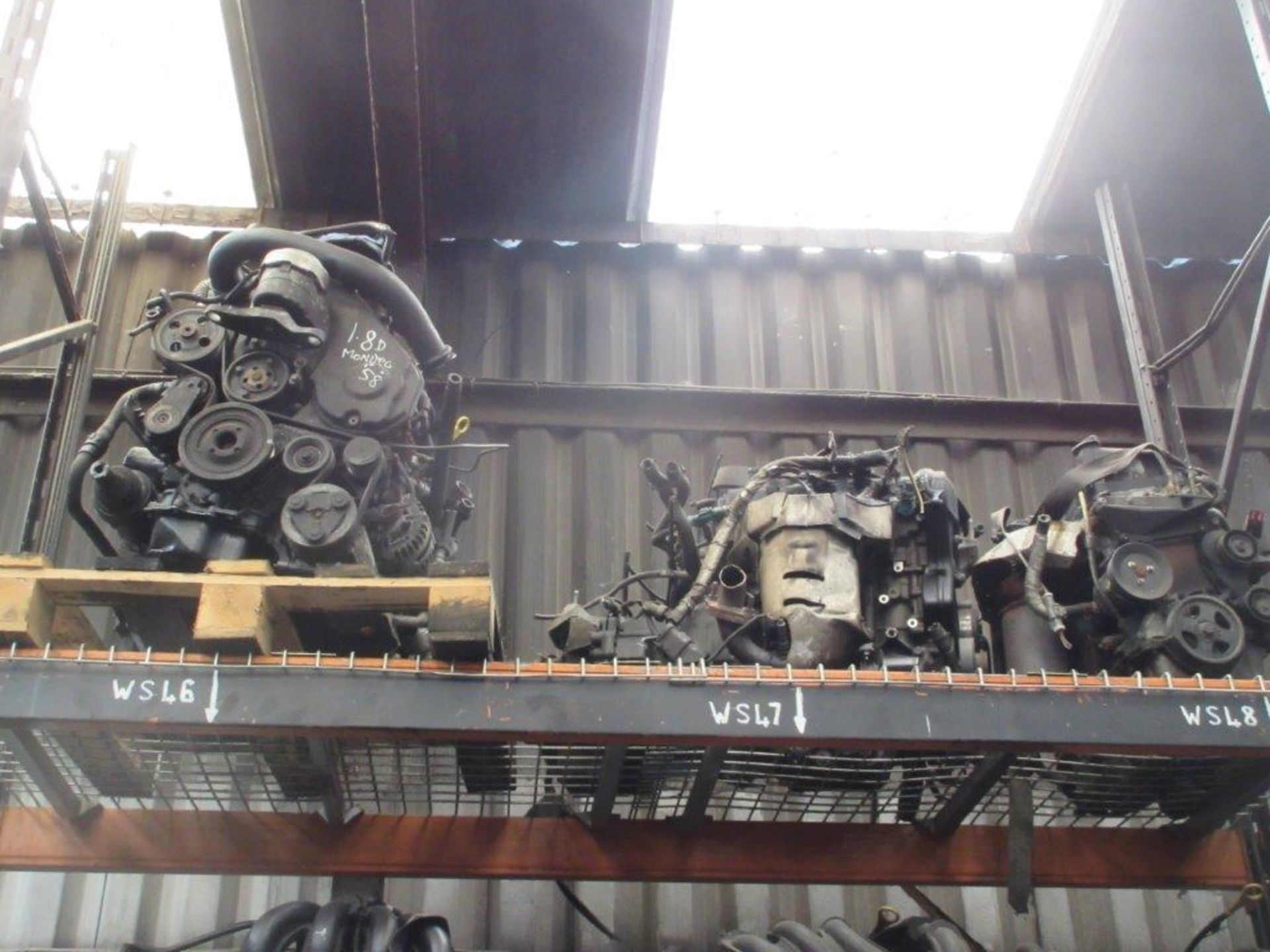 17 assorted engines with 2 bays of pallet racking including 1.8D 58 Mondeo, unknown, unknown, - Image 5 of 6