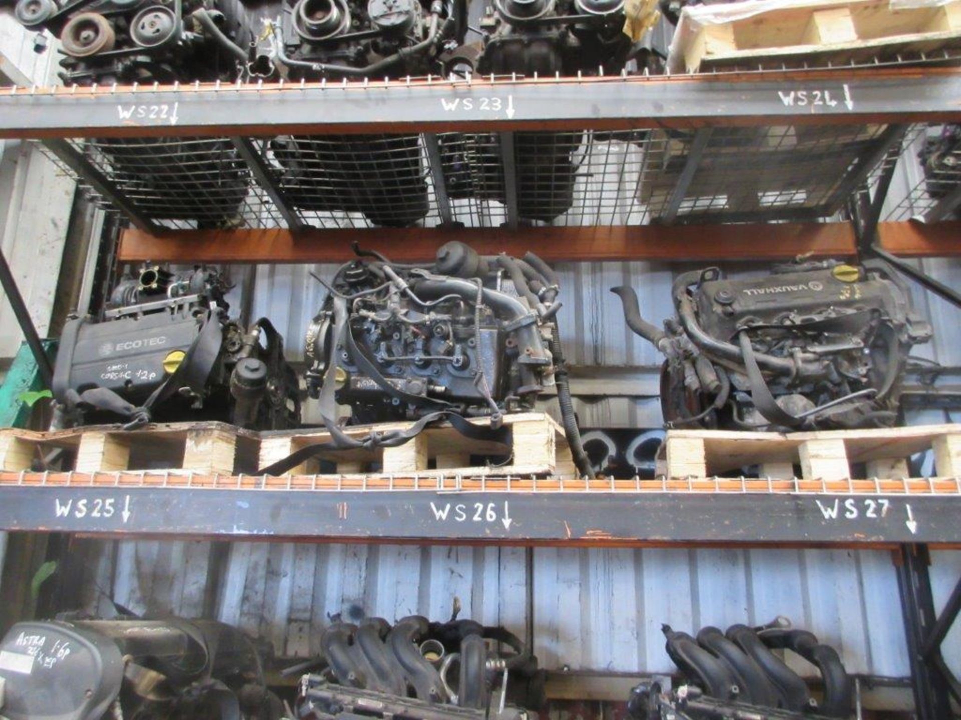 20 assorted engines including 2 bays of of pallet racking including, 216 XEP Astra 1.6P, ASDA - Image 4 of 6
