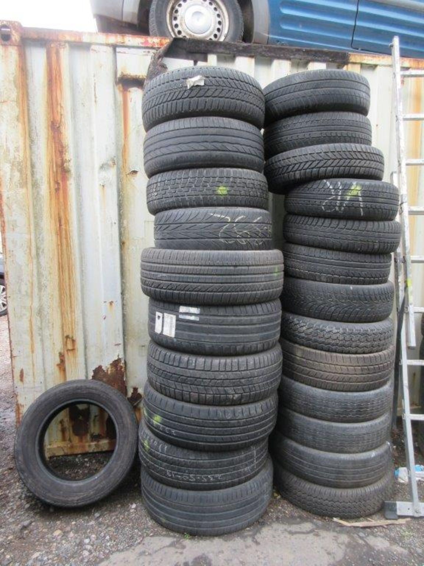 Approx. 1000 plus part used vehicle tyres in fair to good condition. *NB: A work Method Statement