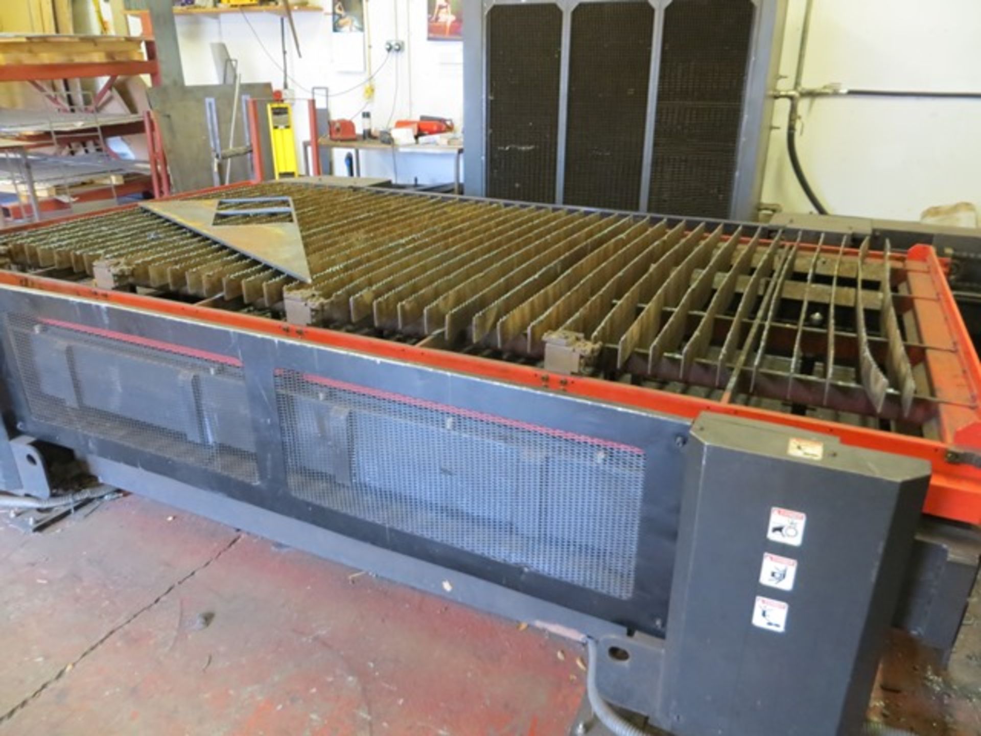 Amada FO-3015 NT 4KW Three Phase Laser Cutter (Sept 2005) c/w Funuc Laser type AO4B-0815-B11, - Image 3 of 15