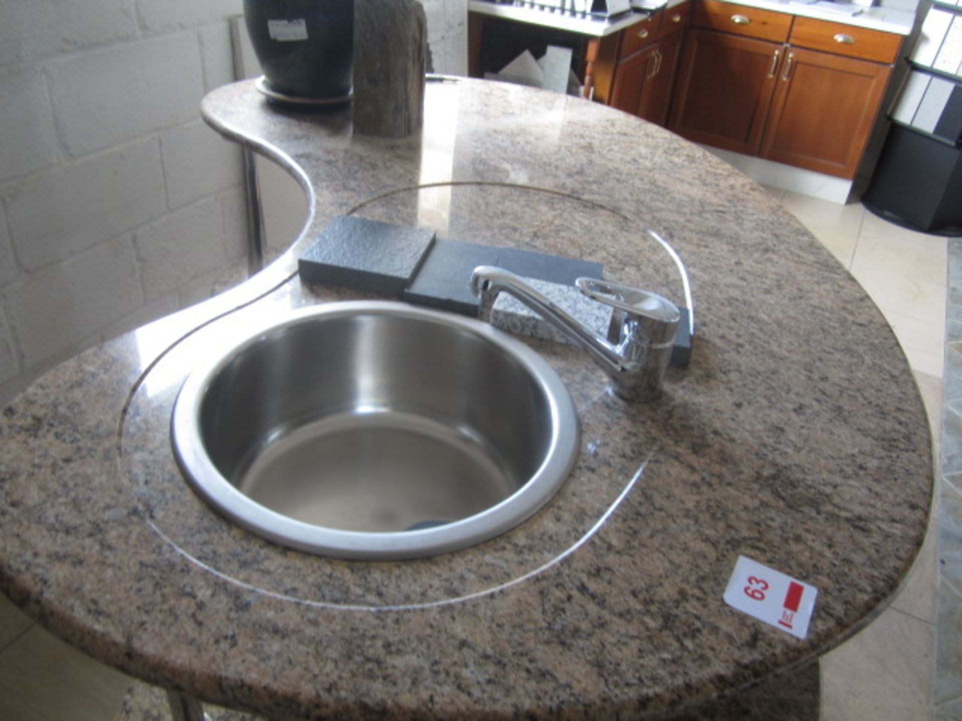Marble 3 tier display kitchen island with stainless steel circular sink, Blanco tap, approx. - Image 2 of 5