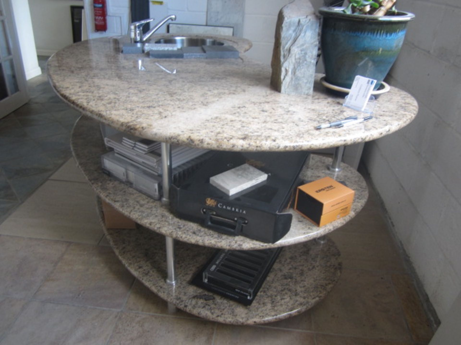 Marble 3 tier display kitchen island with stainless steel circular sink, Blanco tap, approx. - Image 4 of 5