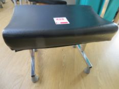 Height adjustable foot stool