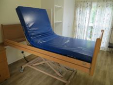 Belluno height adjustable wooden framed mobile bed (Sept 2000) SWL 250Kg 240V s/n 902117/001 c/w