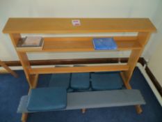 Pray bench c/w 6 kneeling pads