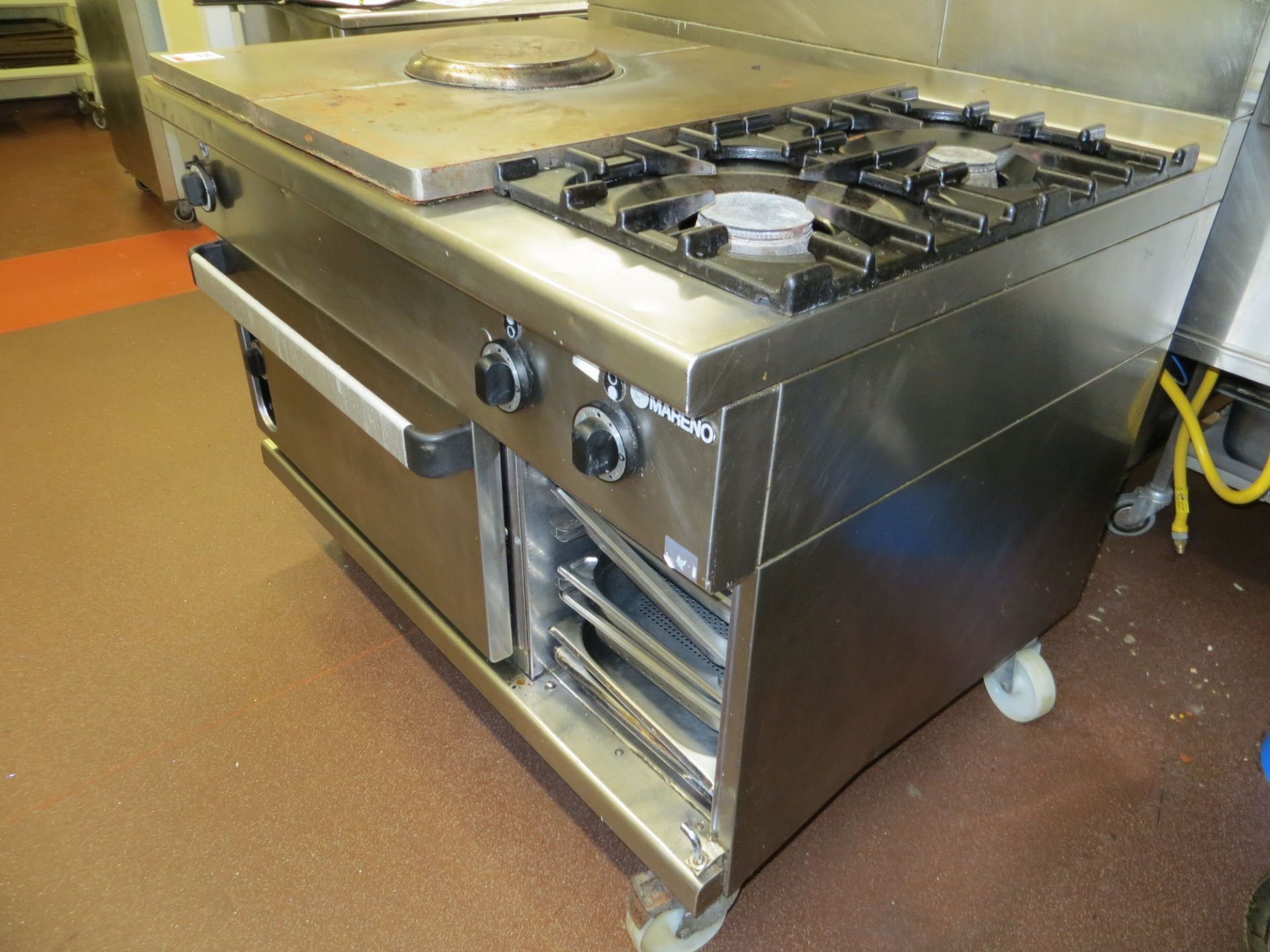 Mareno two section mobile stainless steel gas hob and oven with hot plate. NB A work Method Statemen - Image 2 of 3