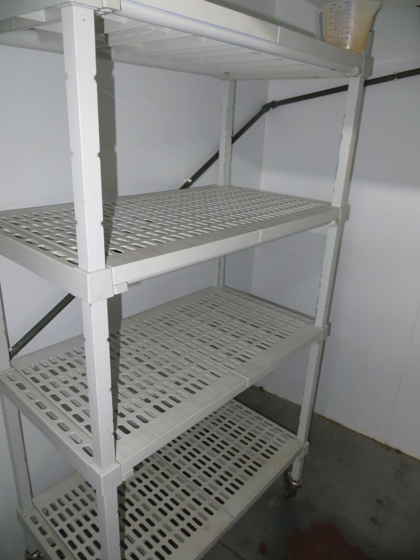 Three 4 tier mobile catering shelf units Length 880mm x width 400mm x Height 1670mm - Image 2 of 2