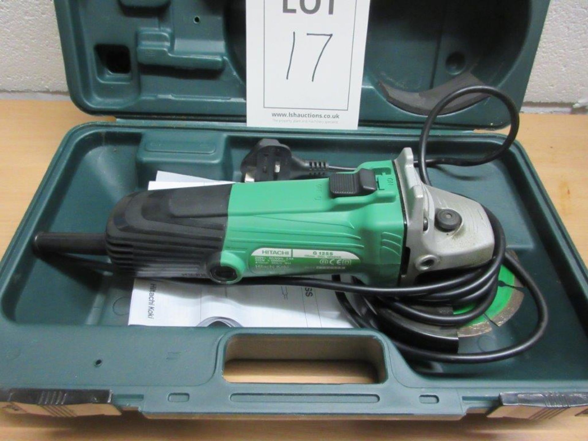 Hitachi G12SS angle grinder in carry box - Image 2 of 2