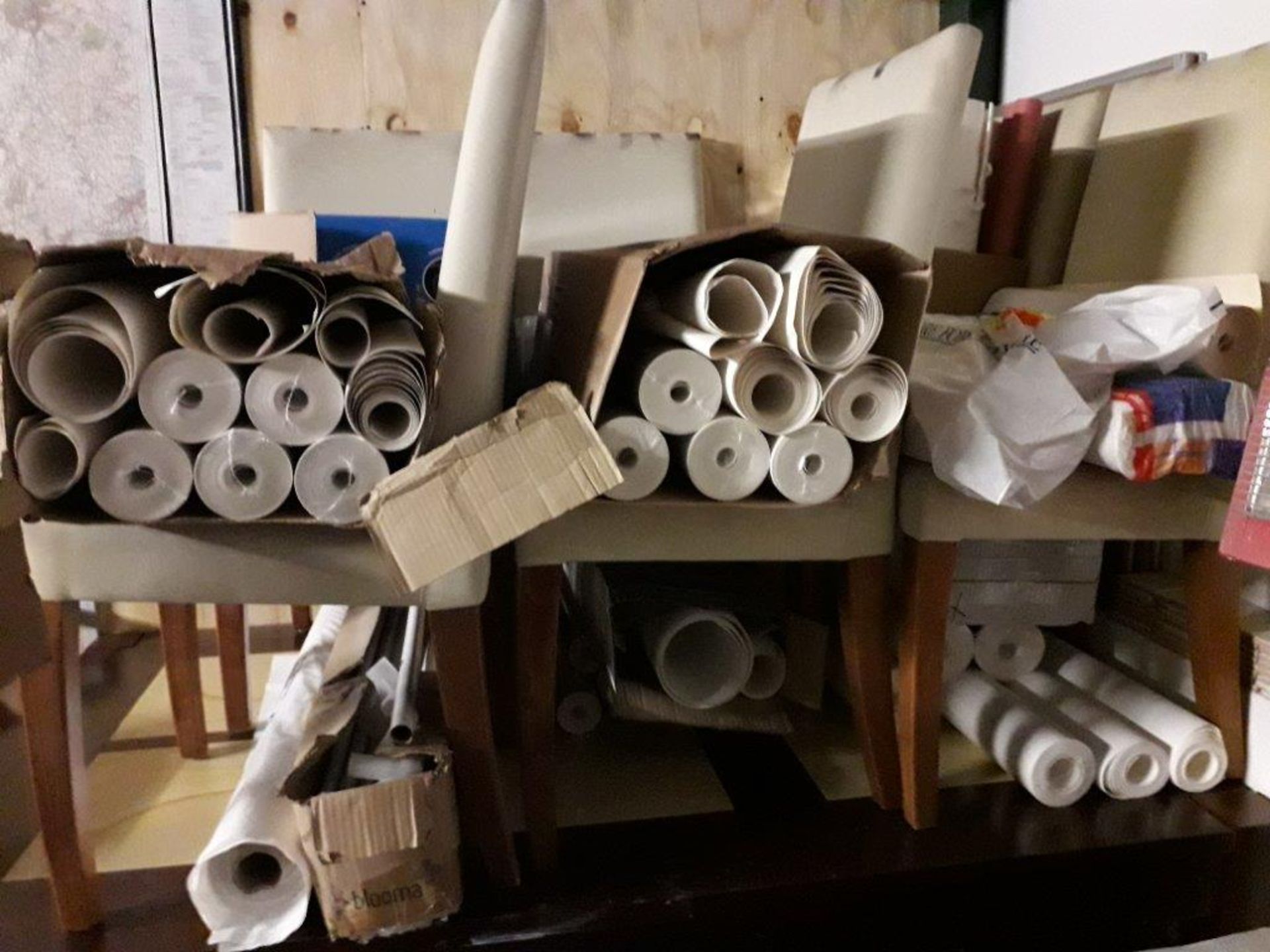 Quantity of lining paper and other rolls