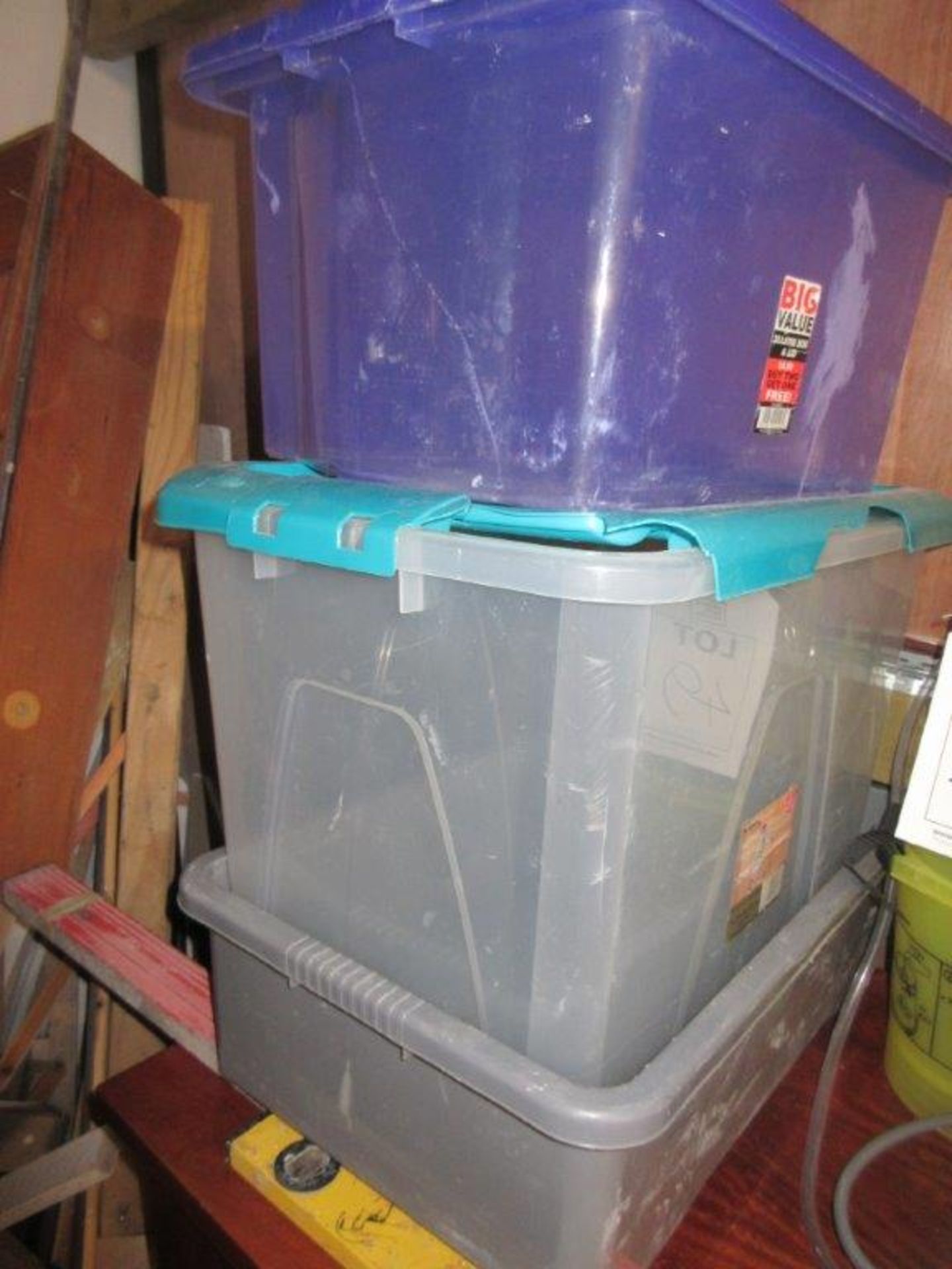 Quantity of mixing buckets, trays and a tool box - Image 3 of 3