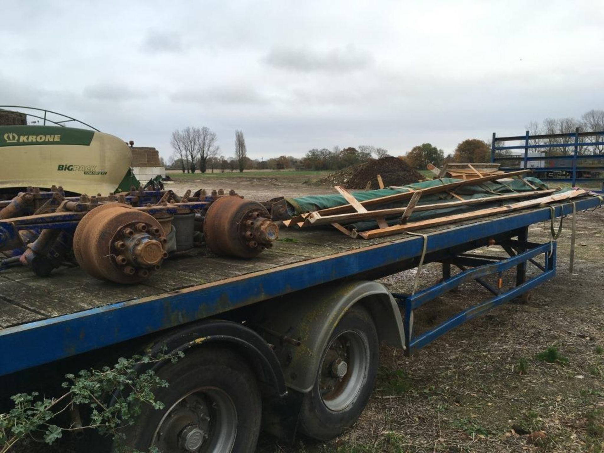 40' twin axle flat bed farm trailer, out of test - Image 4 of 6