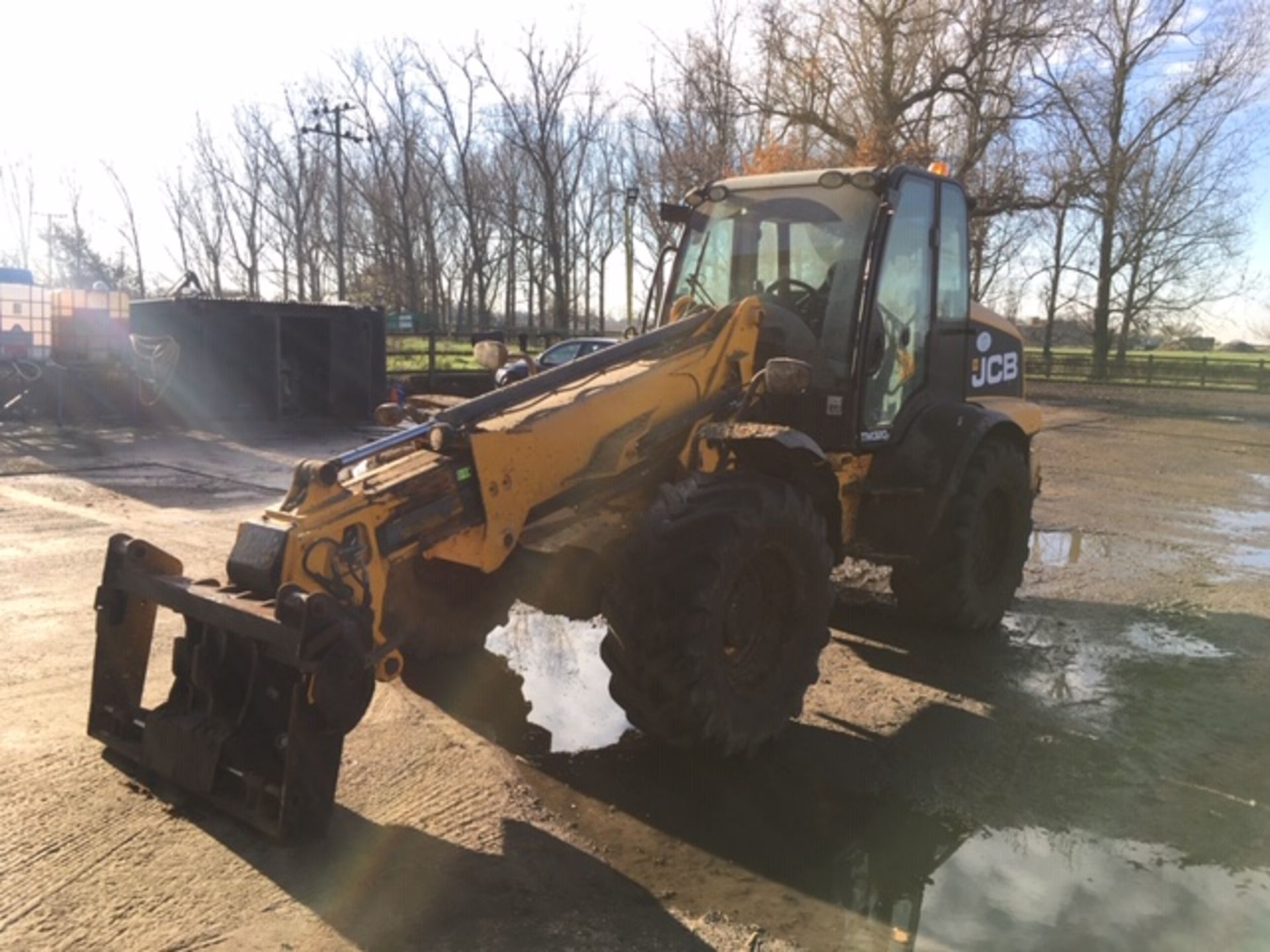 JCB TM320S wheeled loader, YOM: 2016, Reg: AX16 LNA, No. JCB320TSHG2421444, 6,800 hours (advised) ( - Image 2 of 25