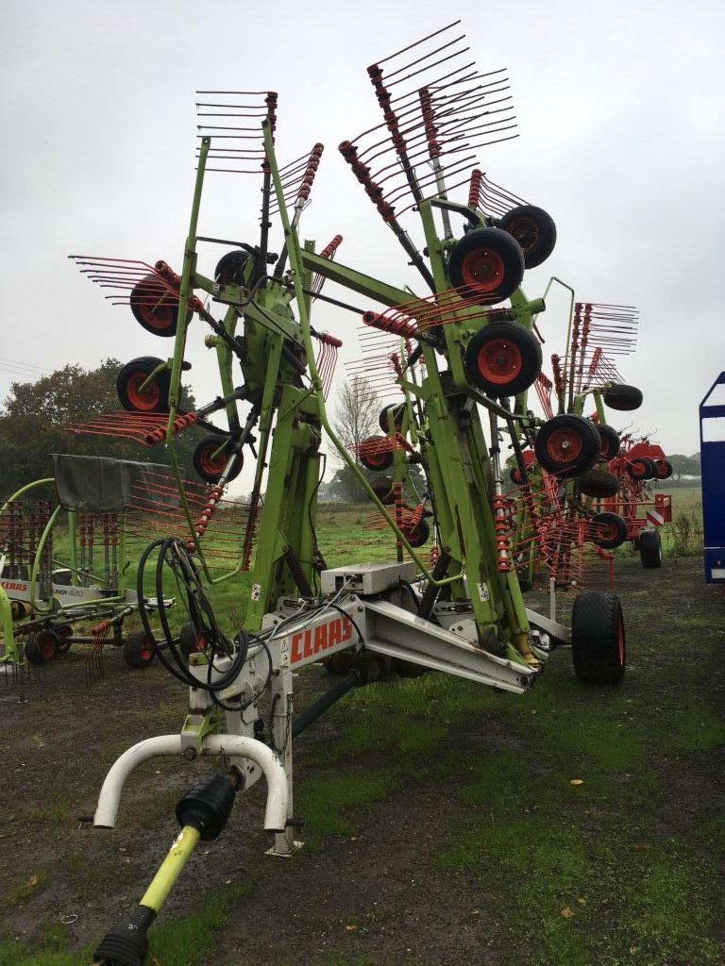 Claas Liner 3000 hydraulic folding and extending trailed tedder, YOM: 2005, No. 60501926 - Image 2 of 6