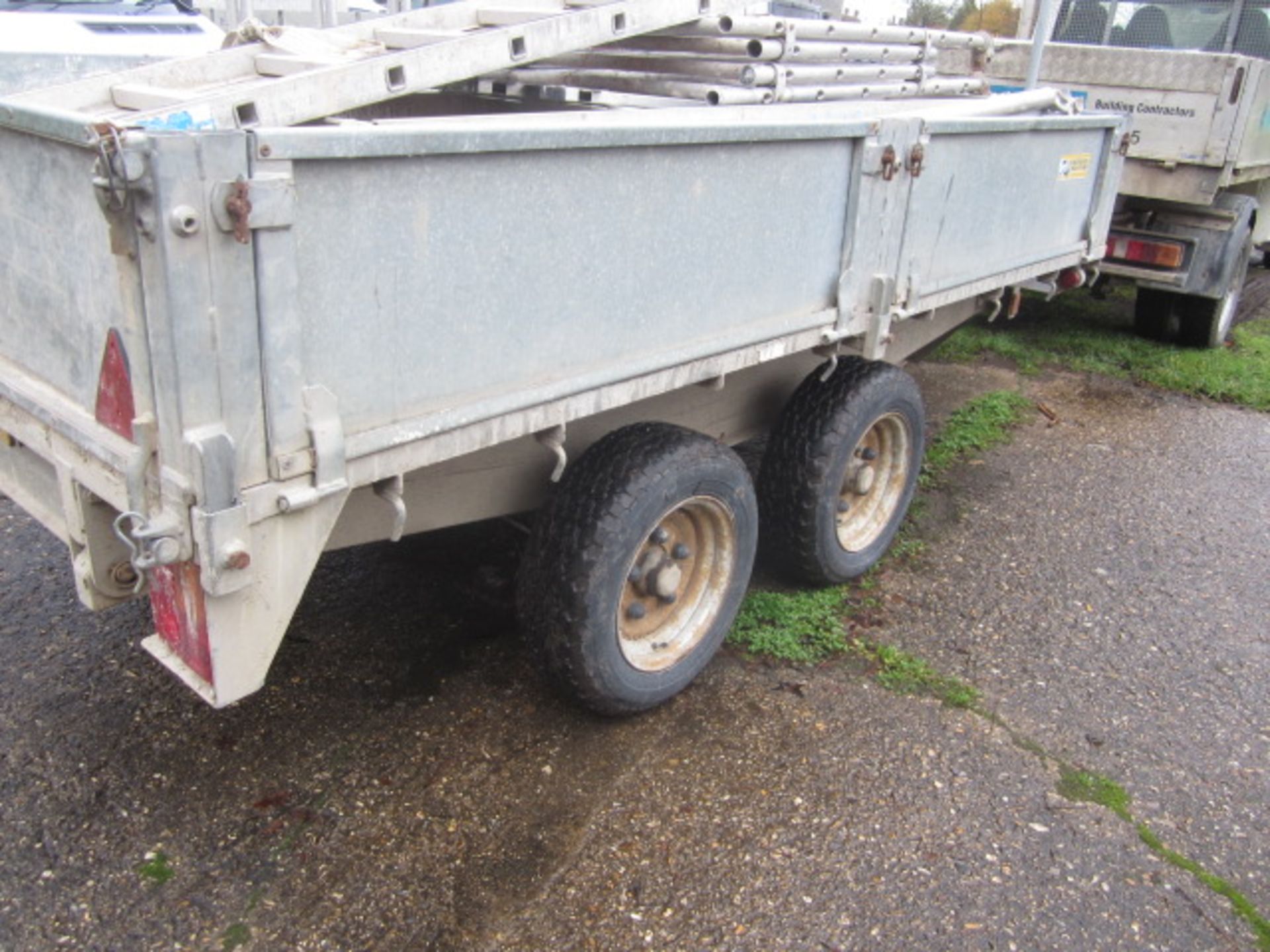 Graham Edwards Trailers Ltd twin axle dropside tipping trailer, model TP106, s/n: 5710 905, gross - Image 5 of 7