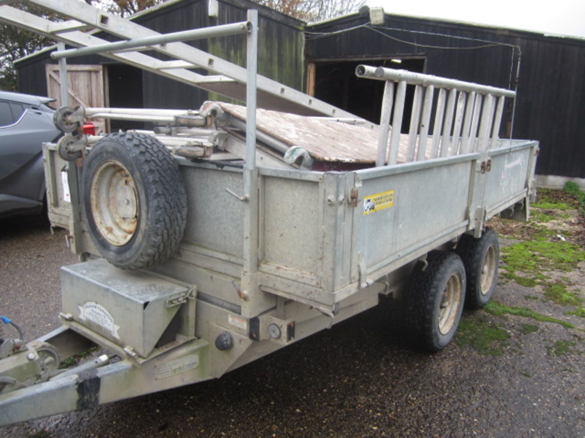 Graham Edwards Trailers Ltd twin axle dropside tipping trailer, model TP106, s/n: 5710 905, gross - Image 2 of 7