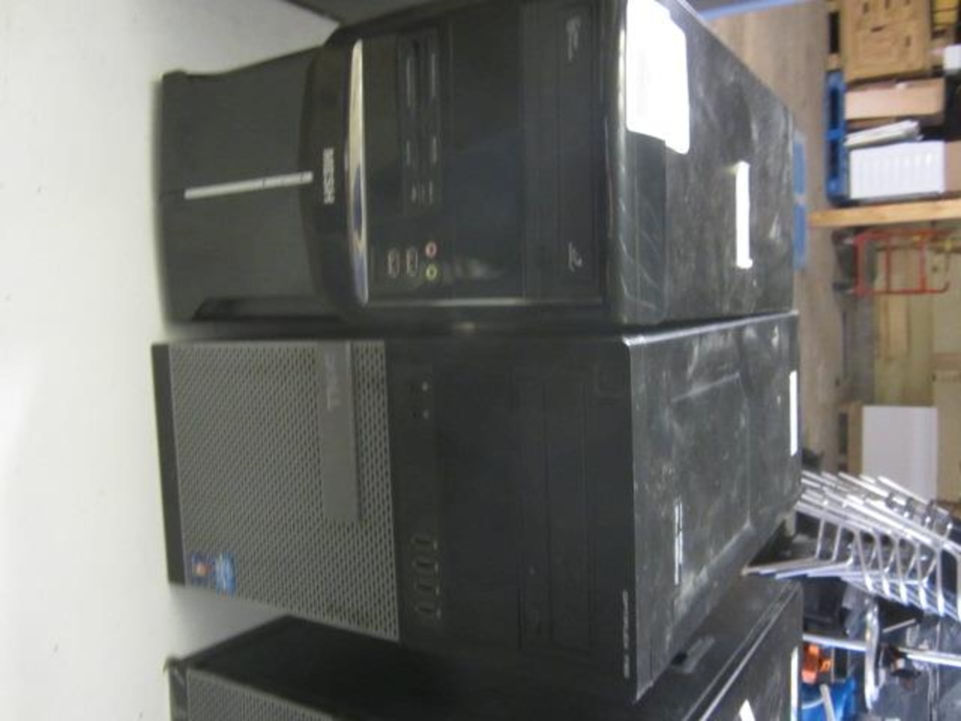 4 x assorted computer towers including Mesh, Dell, HP Proliant MC11096 - Image 2 of 3