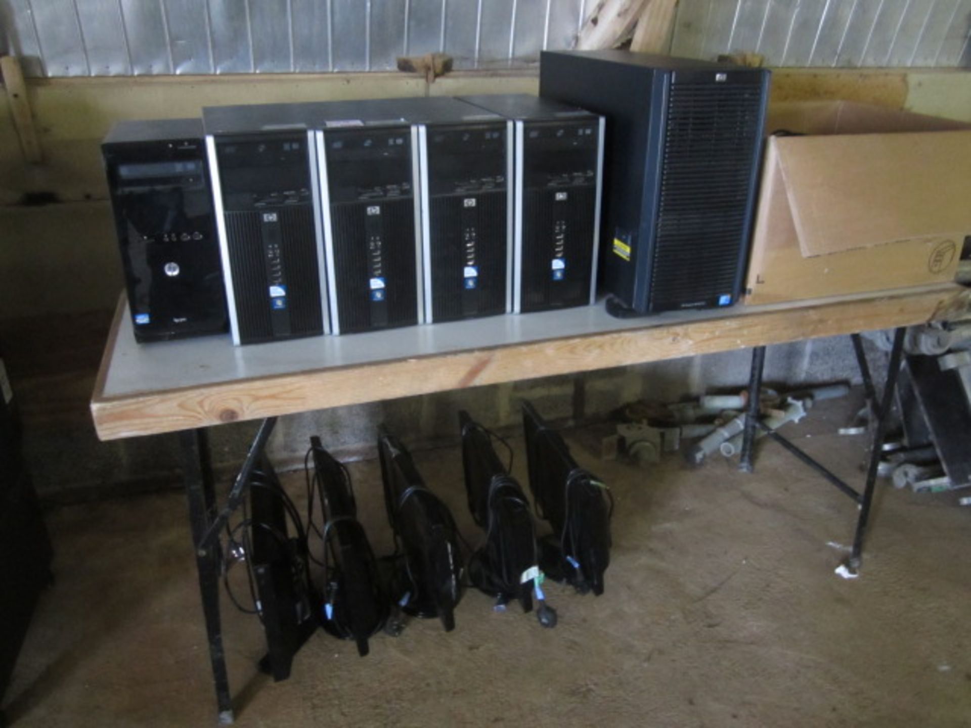 5 x assorted computer towers including HP Proliant ML350 G6 server, 5 x TFT's, keyboards, mice