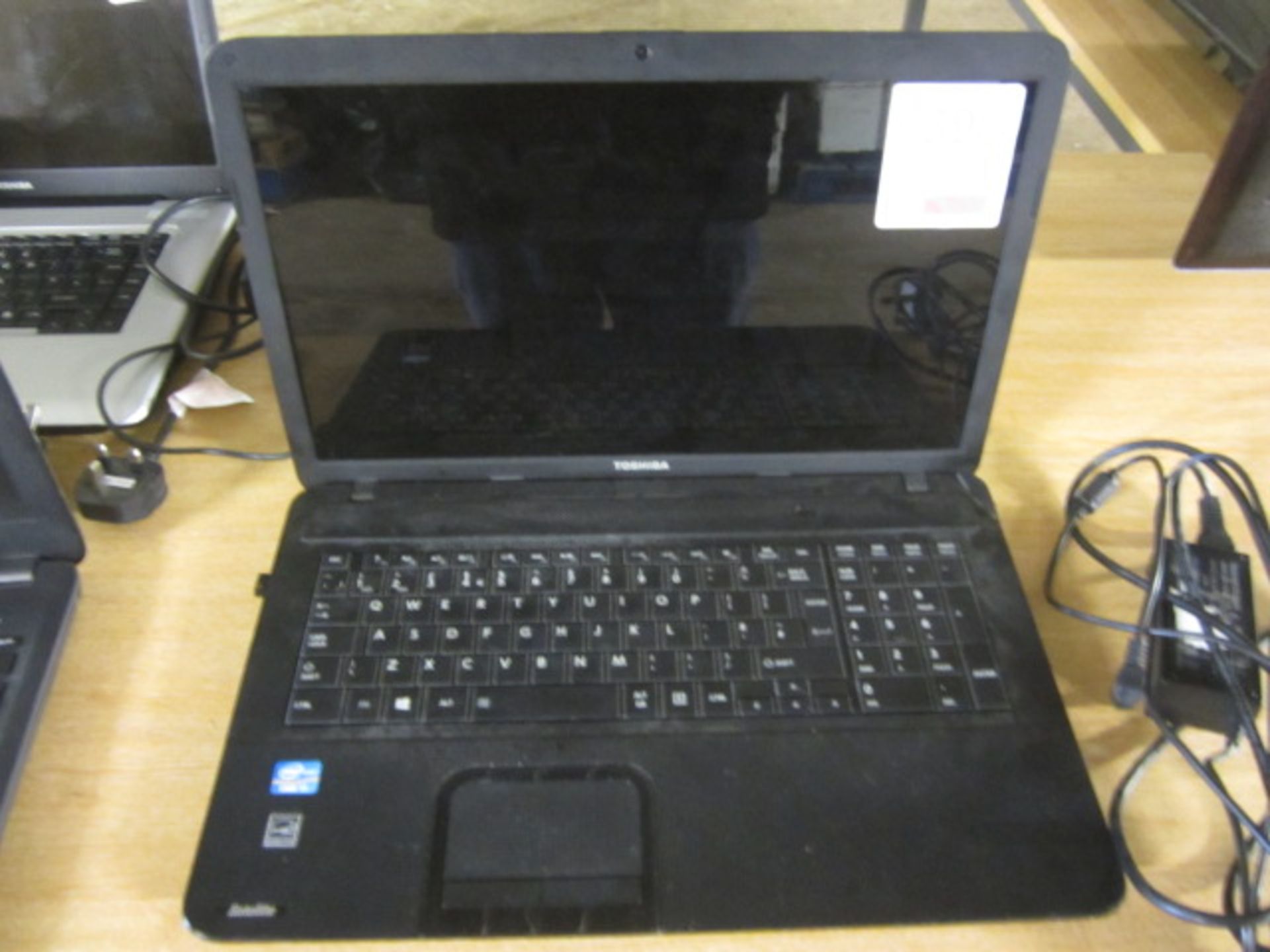 Toshiba Satellite Core i3 laptop