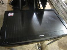 Toshiba 32" flat screen TV