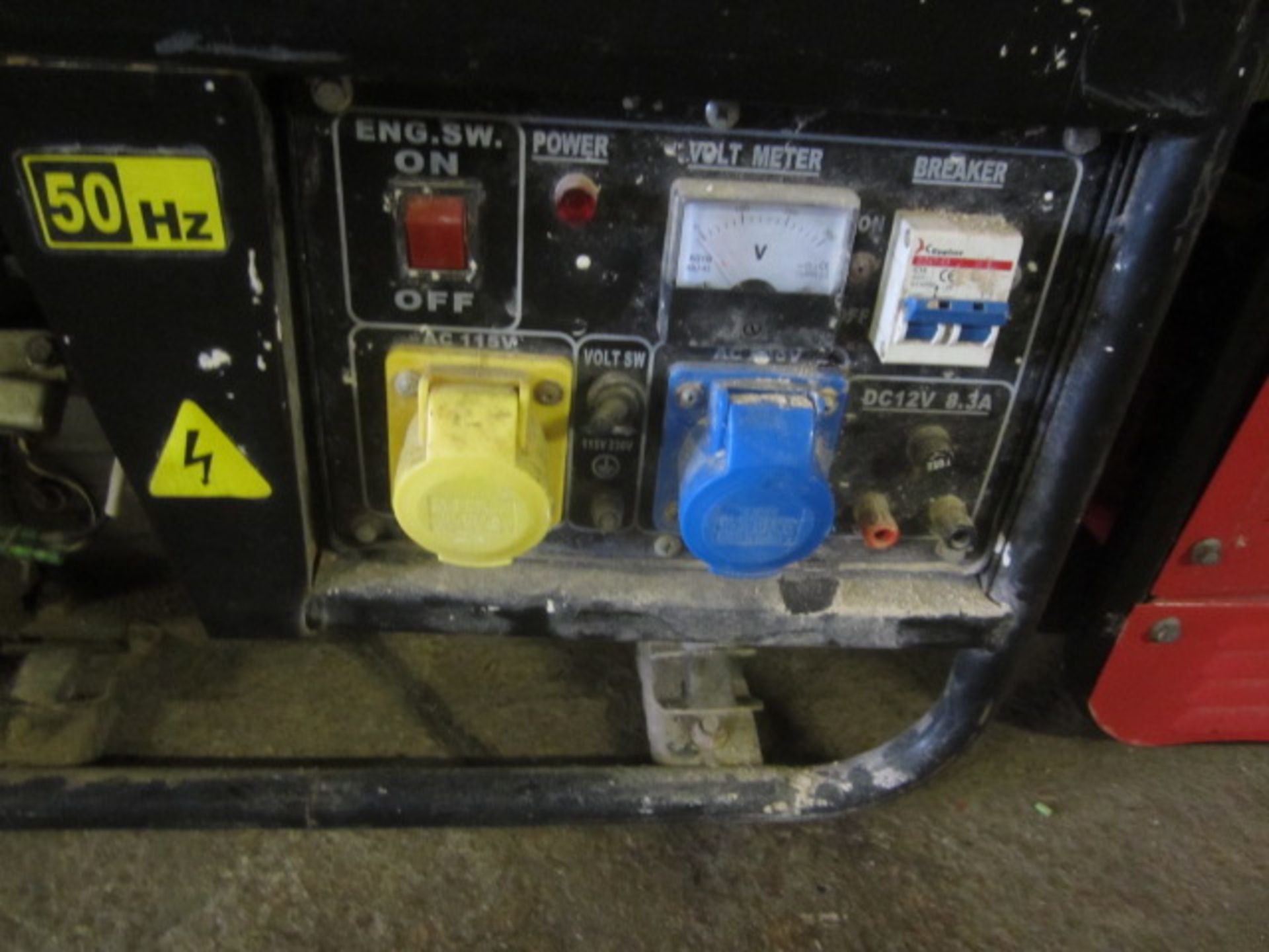 Neilsen 6500 portable petrol generator - Image 2 of 2
