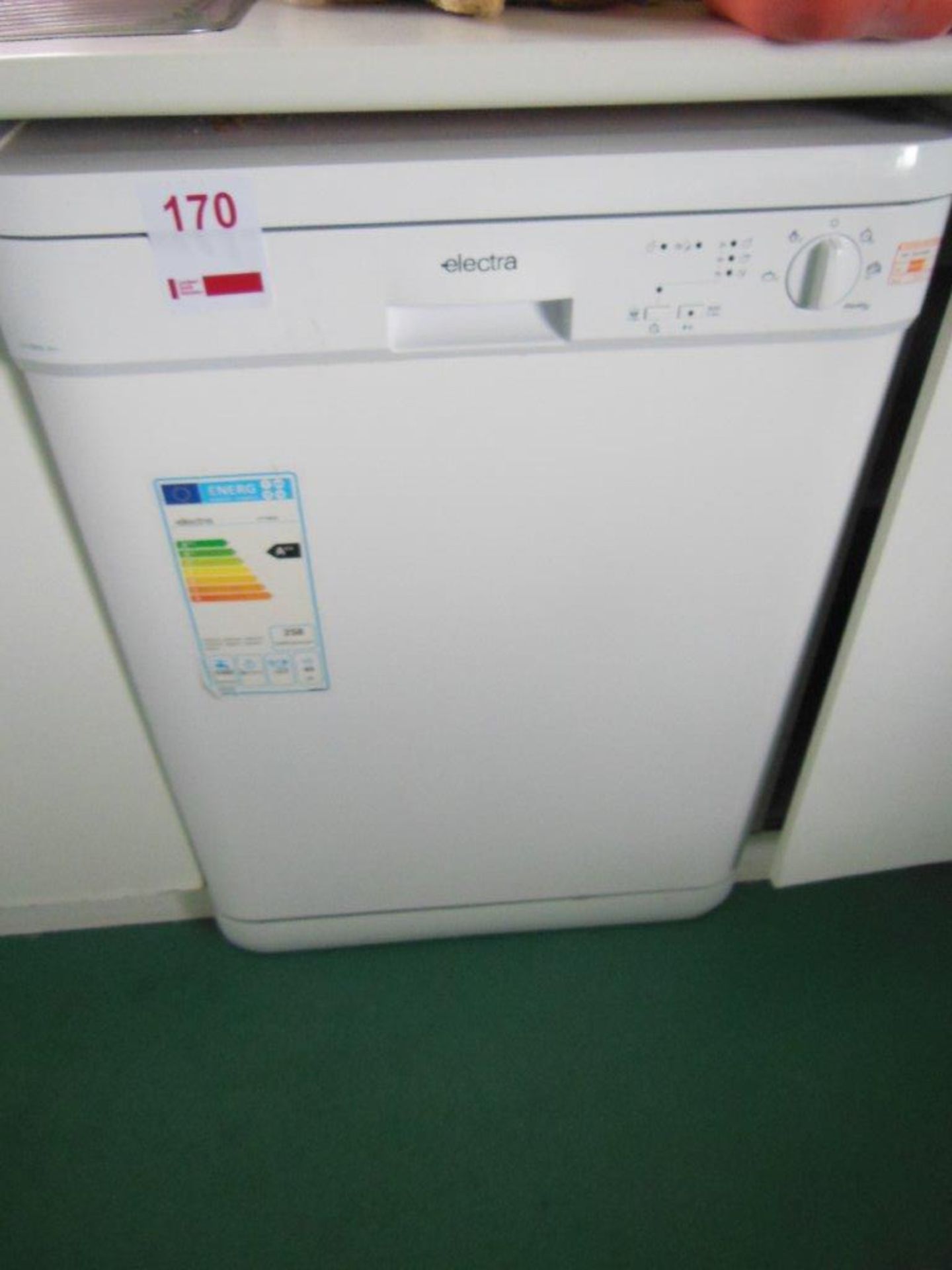 Electra C1760W A++ dishwasher. Please note this item is located on the first floor. The purchaser is