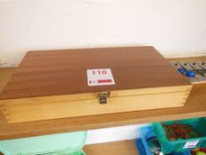 Goldon cased chime bar set and separate glockenspiel. *(Lot located: Milverton Prep School, Park