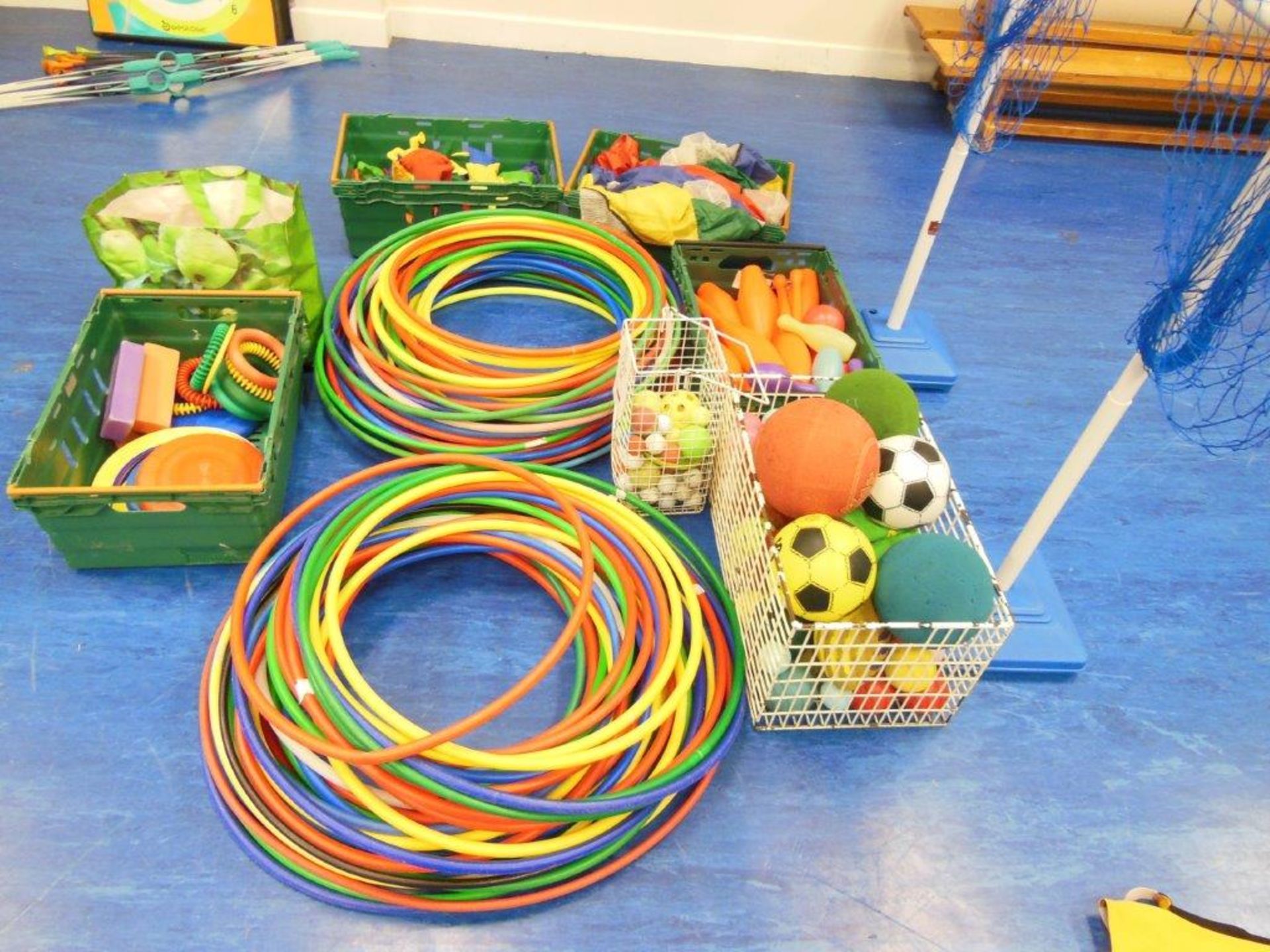 Large quantity of playground equipment including bean bags, nets, balls, hoola hoops, Frisbees, - Image 3 of 3