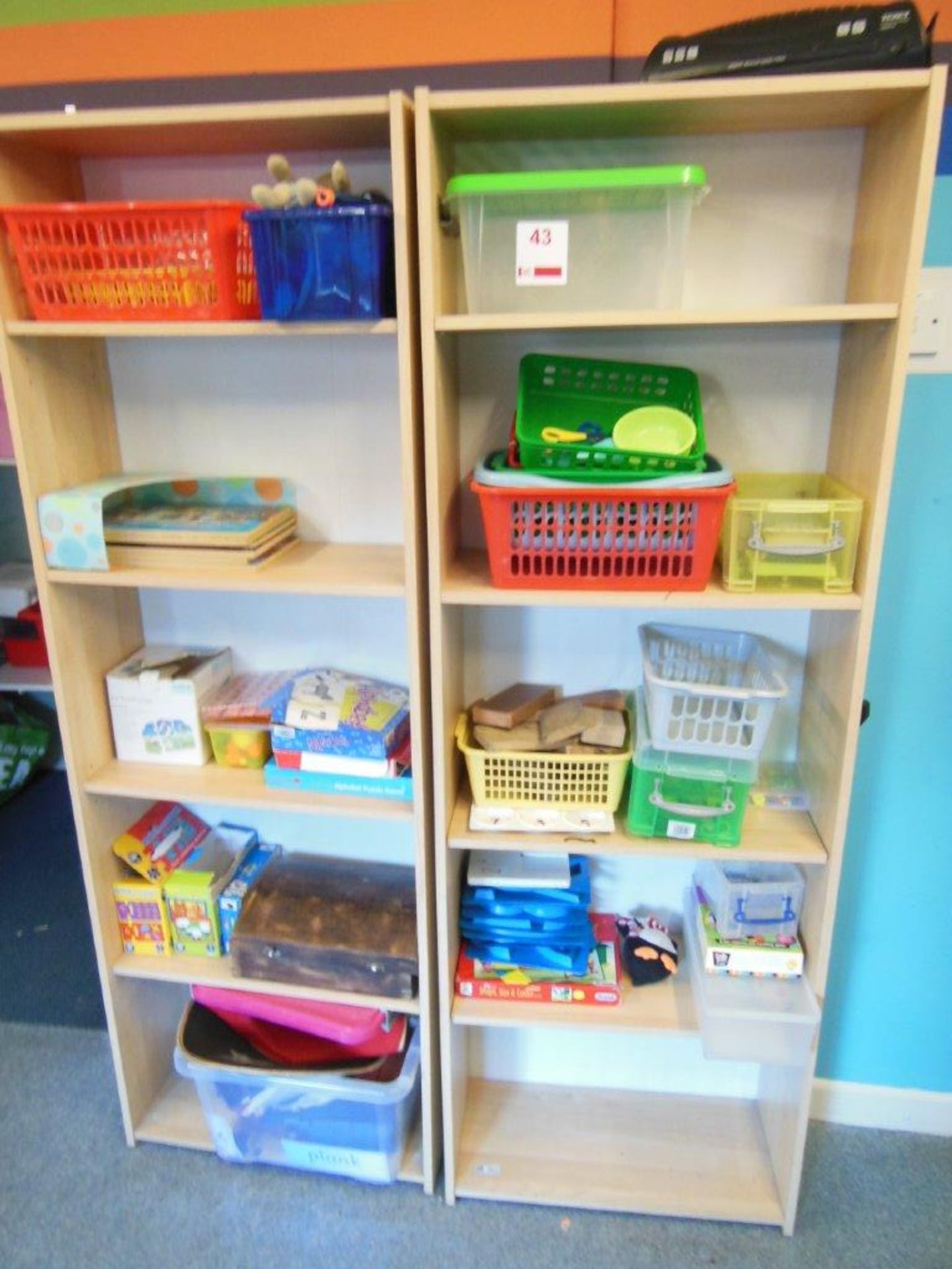 Remaining contents of Pre-school Rooms and Store to include 2 tall bookcases, 2 - 180x120cm wipe - Image 2 of 16