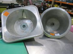2 x Stainless Steel Sinks