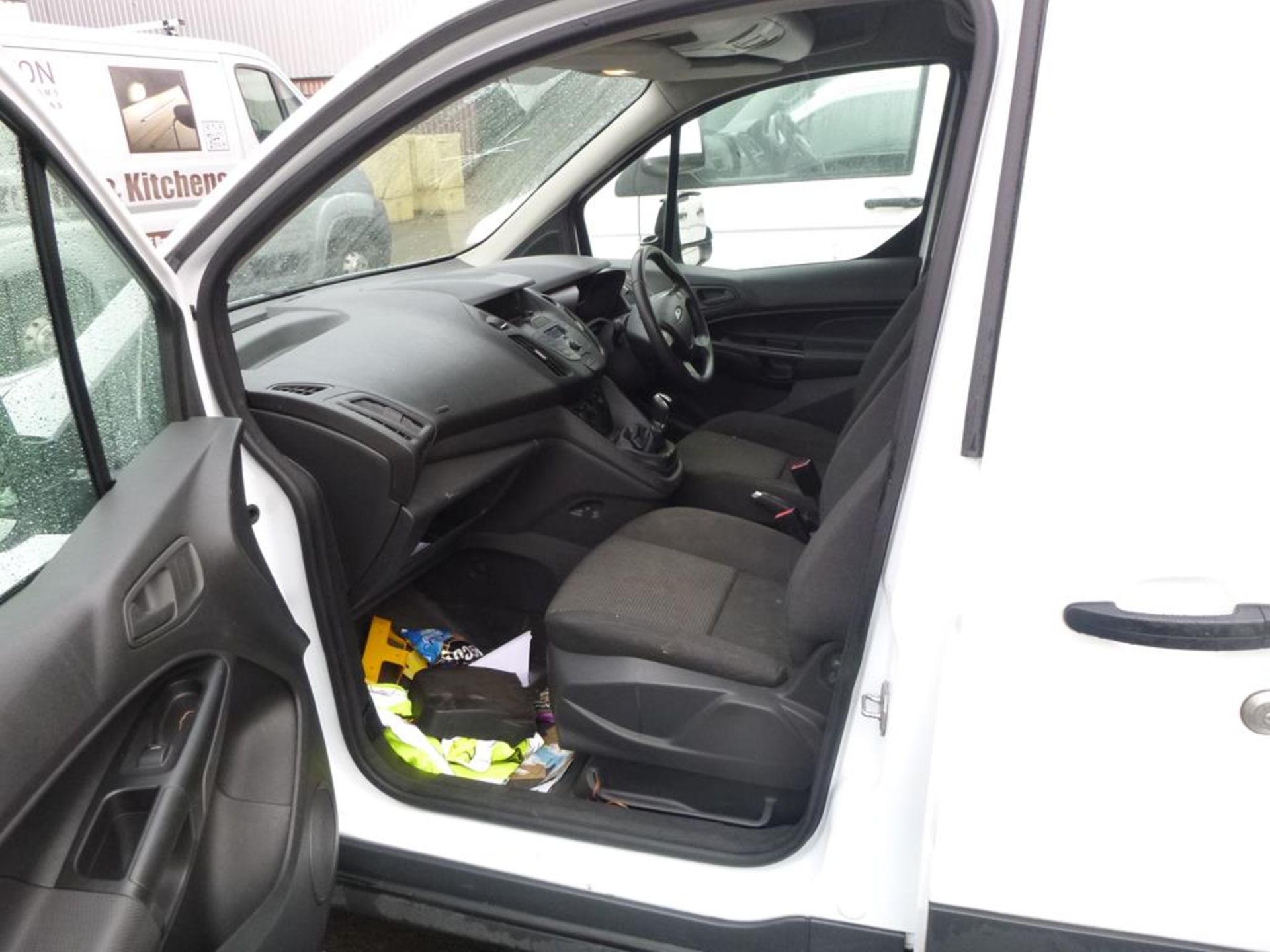 * 2015 Ford Transit Connect 200 1560cc Diesel Rear and Side Doors Fitted with High Secruity Locks - Bild 7 aus 10