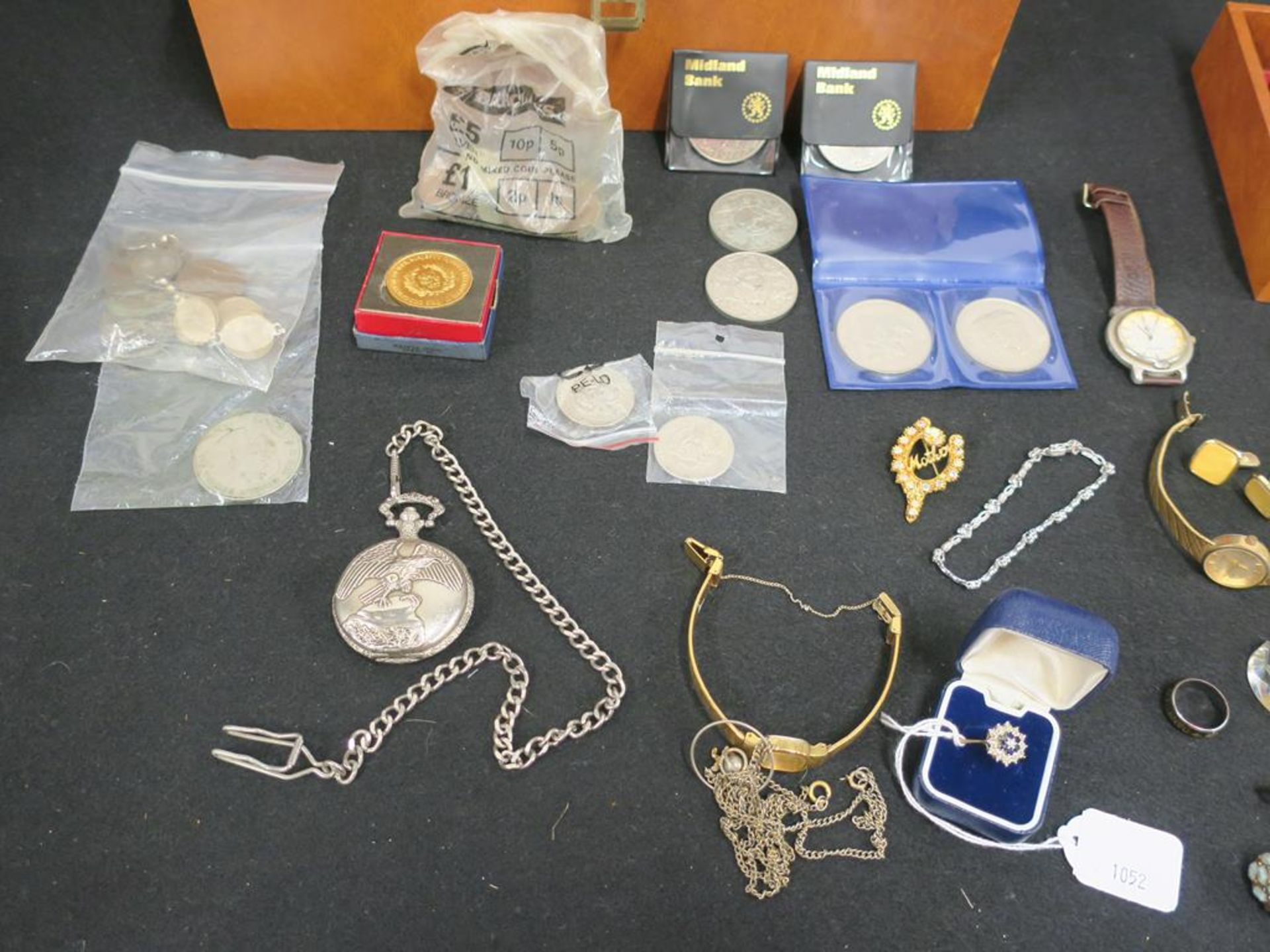 Miscellaneous Costume Jewellery, Wristwatches and Coins to include 9ct Gold Dress Ring, Boxed Rotary - Image 5 of 9