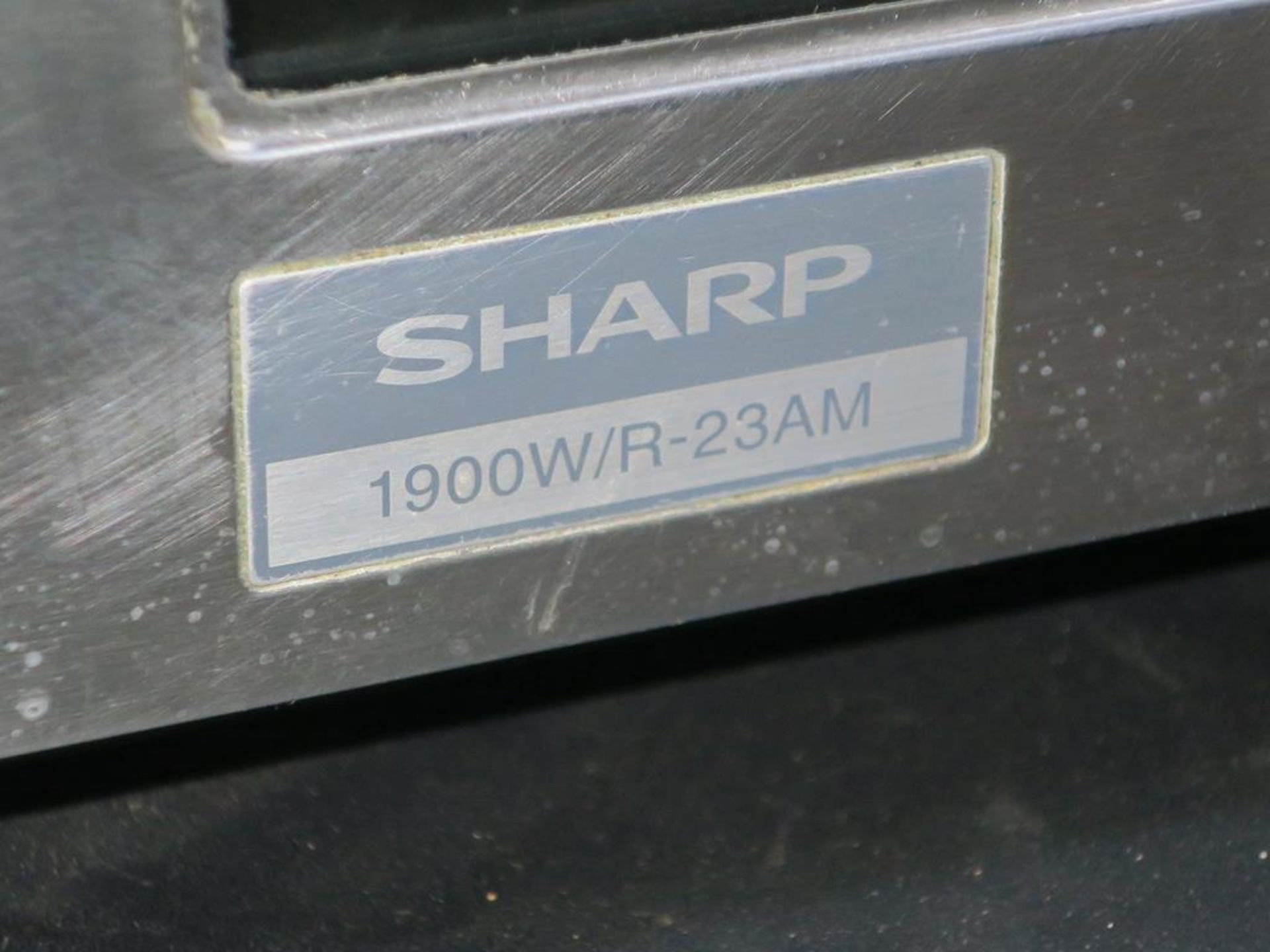 Sharp 1900W/R-23AM Microwave - Image 2 of 3