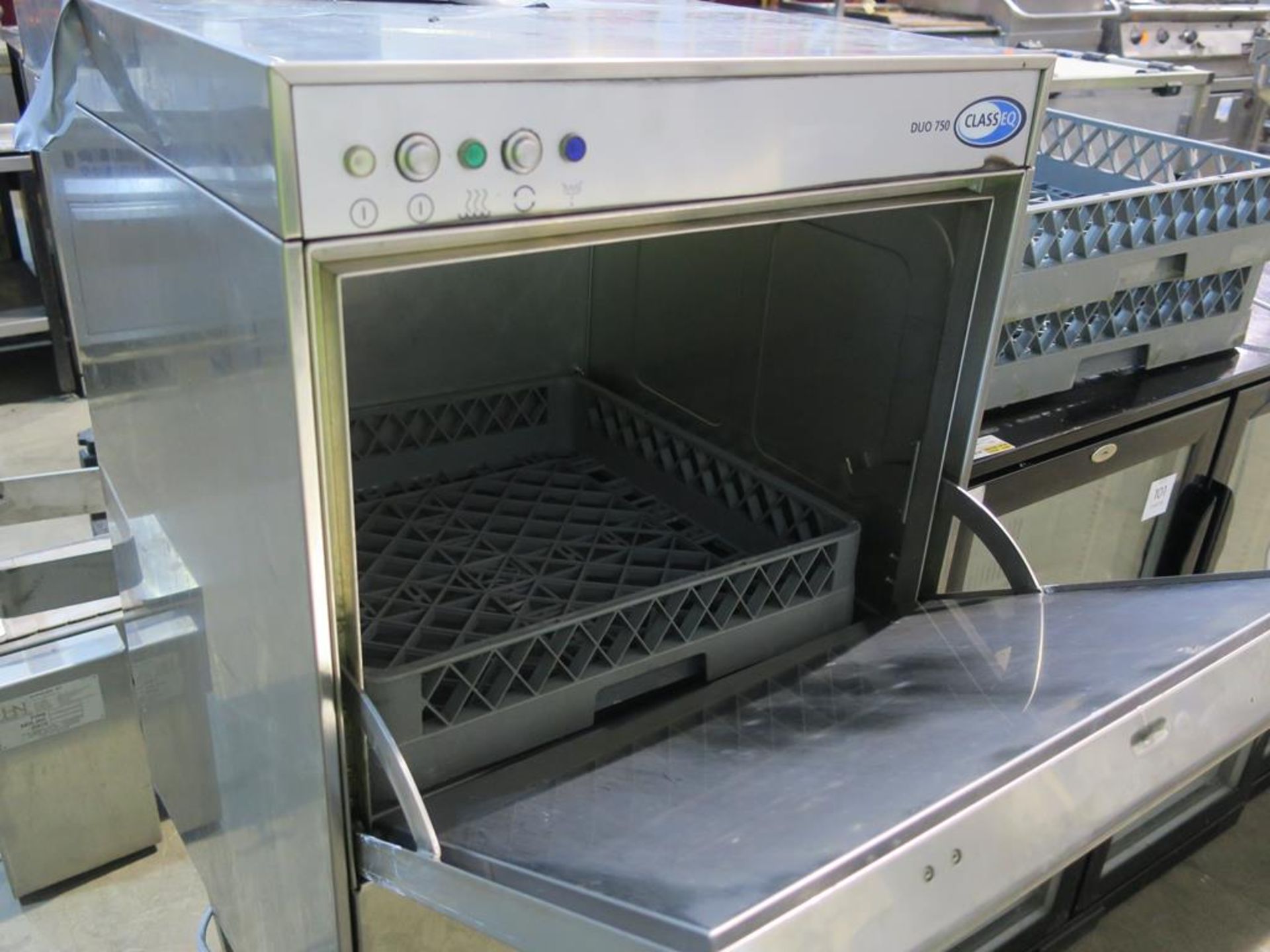 * Classeq Duo 750 Dishwasher/Glasswasher - Image 3 of 3