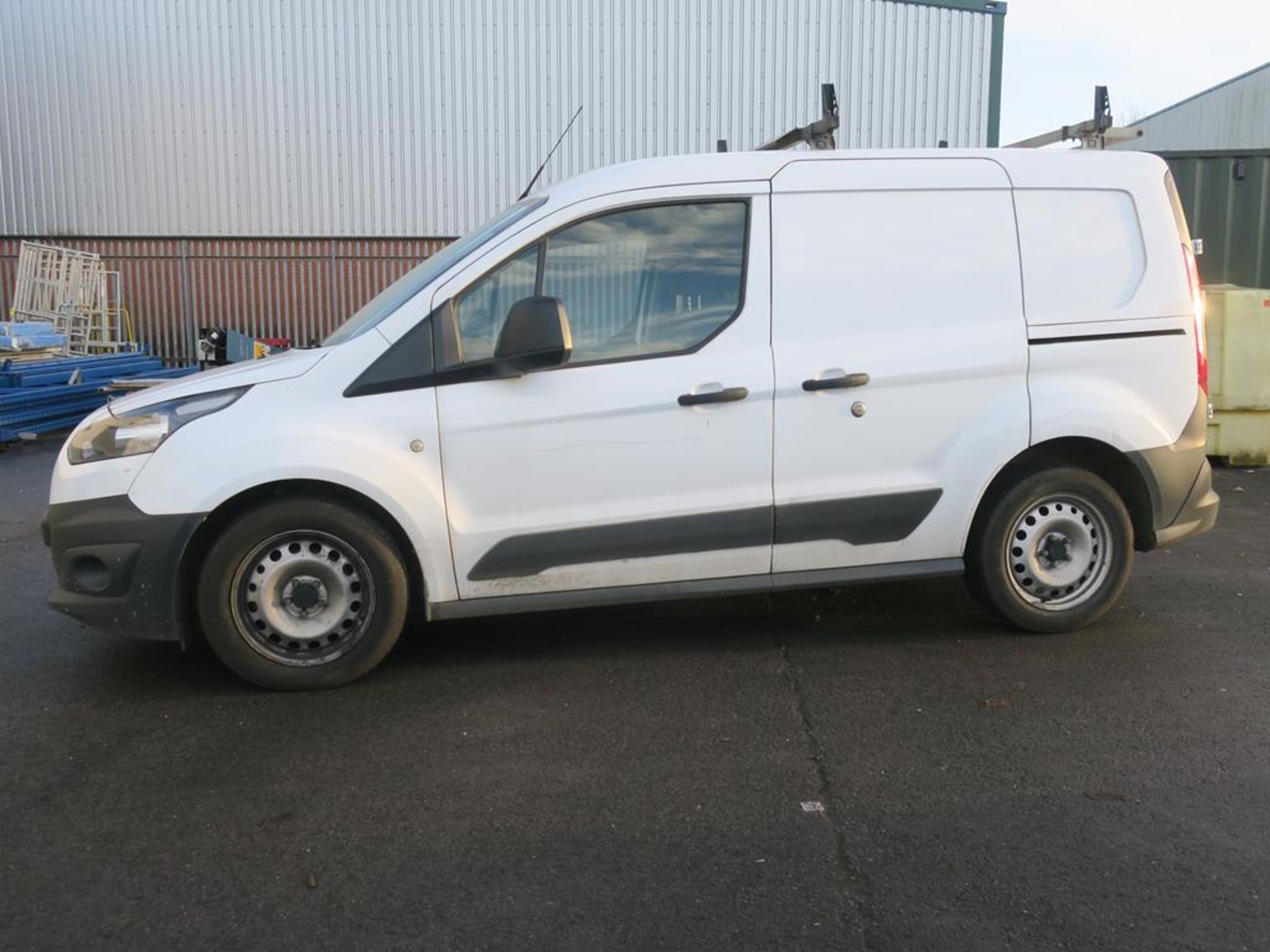 * 2015 Ford Transit Connect 1560cc Diesel, Rear and Side Doors Fitted with High Secruity Locks - Image 3 of 19