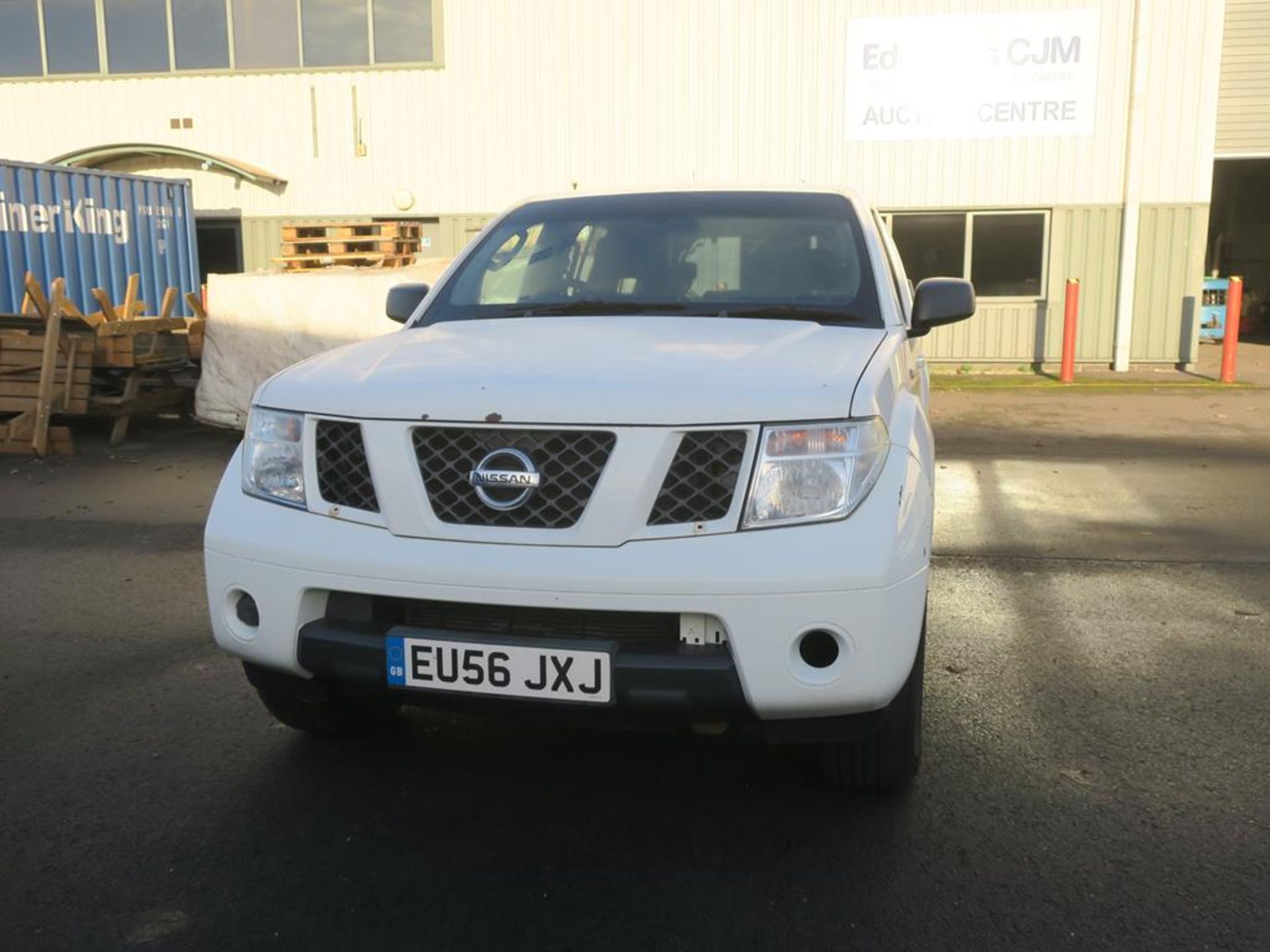 * 2006 Nissan Pathfinder Trek DCI 2488cc Diesel, V5 Present, MOT expires 12 December 2019,