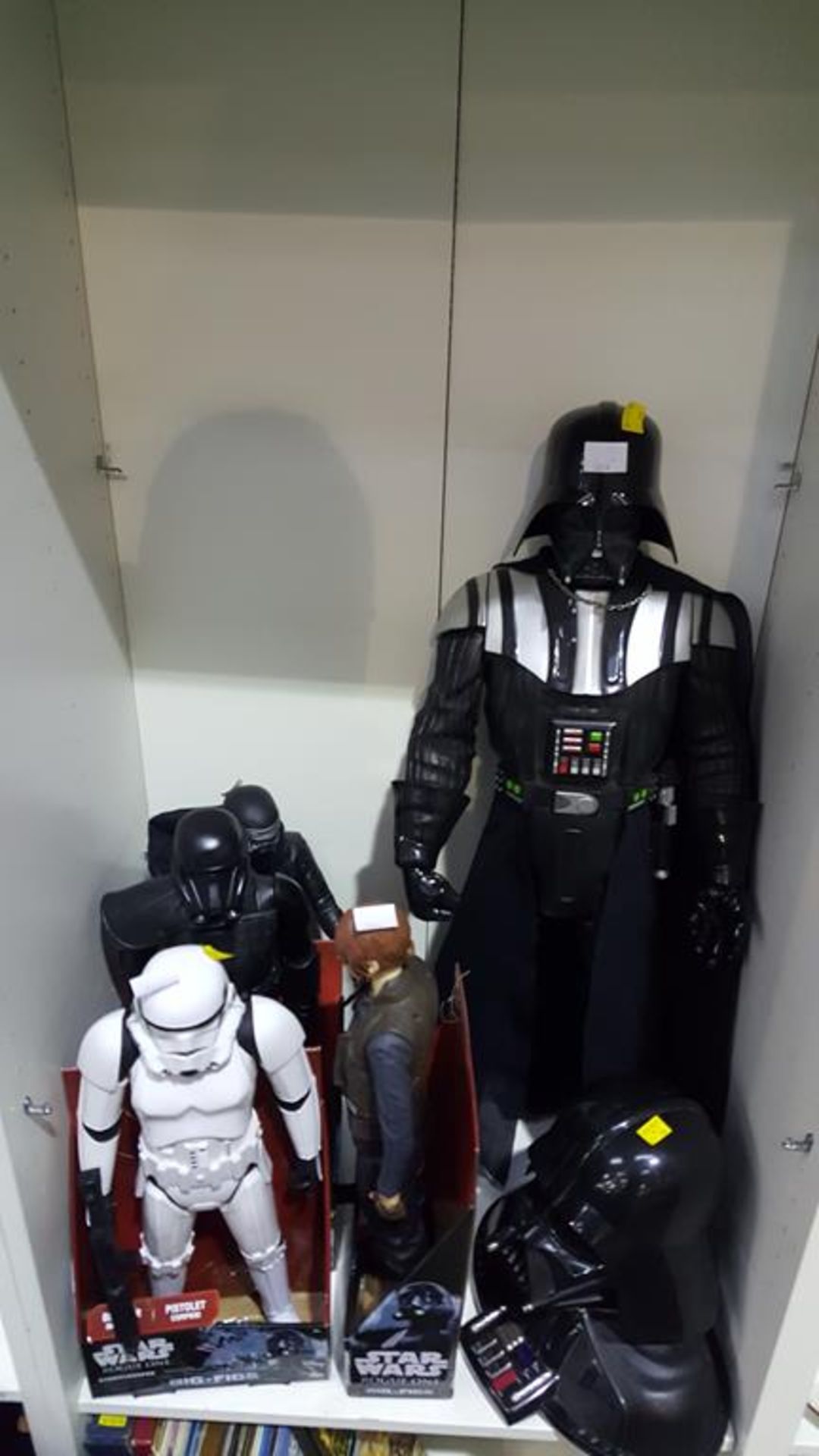 A selection of Star Wars items to include a Darth Vader Telephone, a Large Darth Vader Figure,