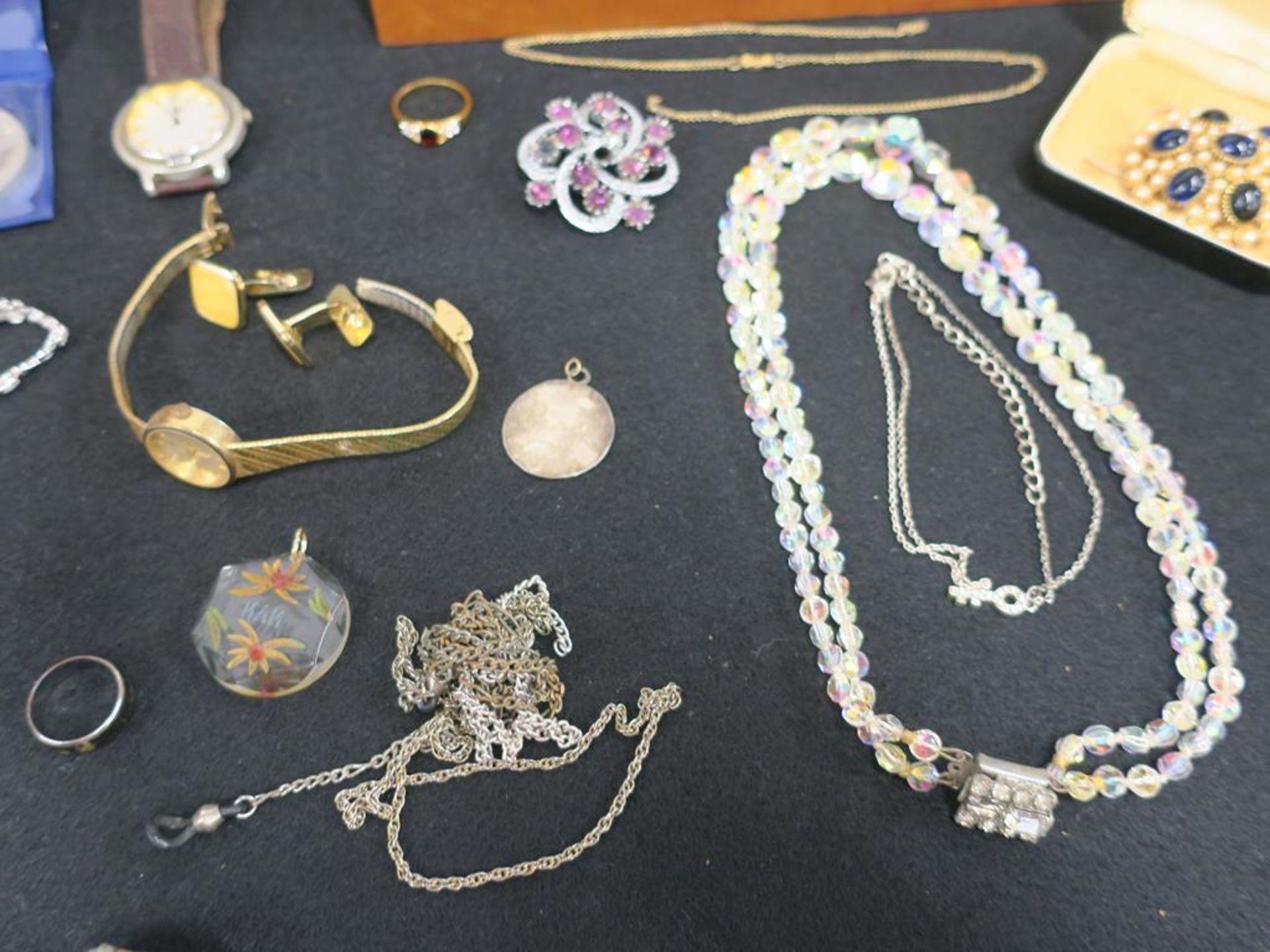 Miscellaneous Costume Jewellery, Wristwatches and Coins to include 9ct Gold Dress Ring, Boxed Rotary - Image 8 of 9